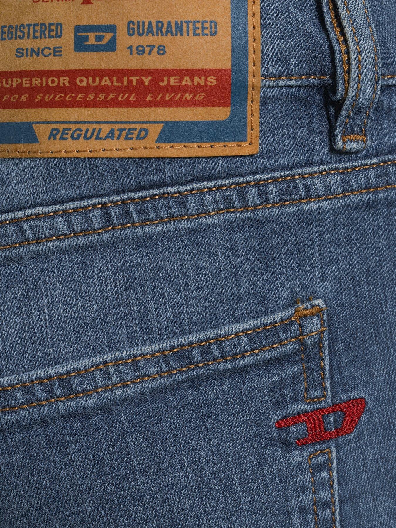 Image 4 of 5 of Diesel 2019 D-Strukt Slim Fit Jeans - Mid Wash