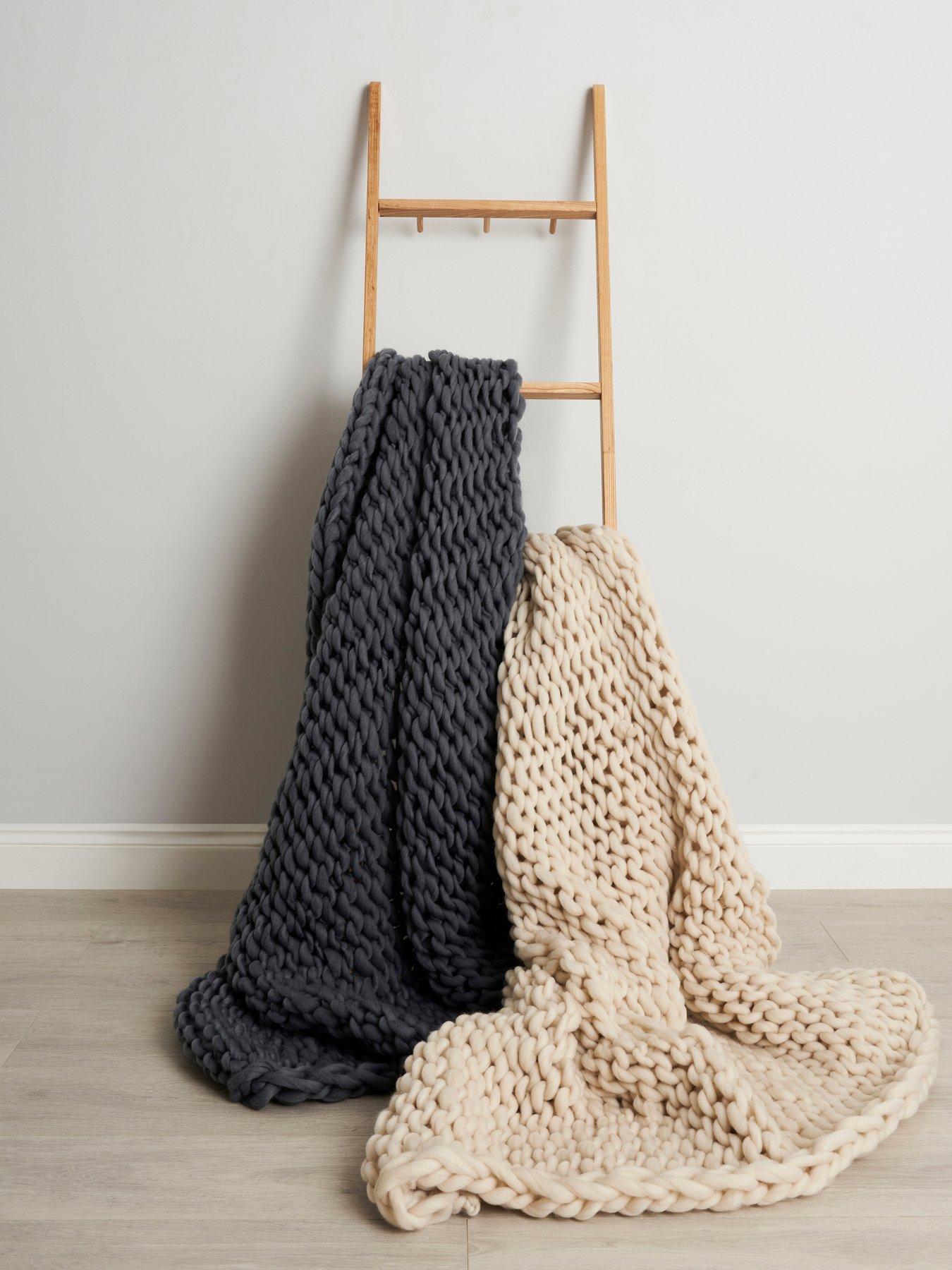undefined Chunky Knit Cable Throw
