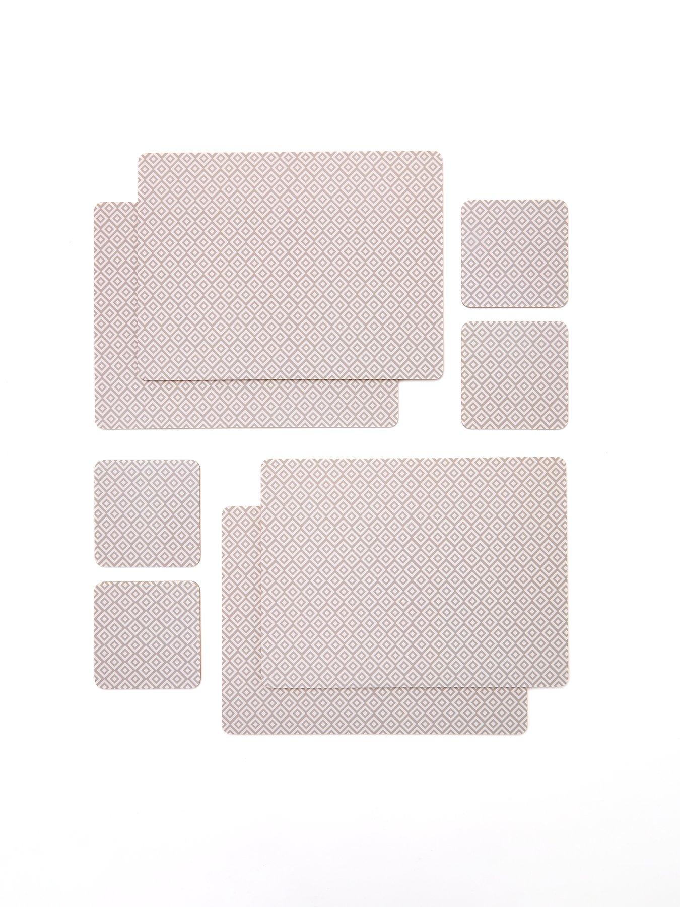 very-home-geometric-8-piece-placemat-and-coasters-setback