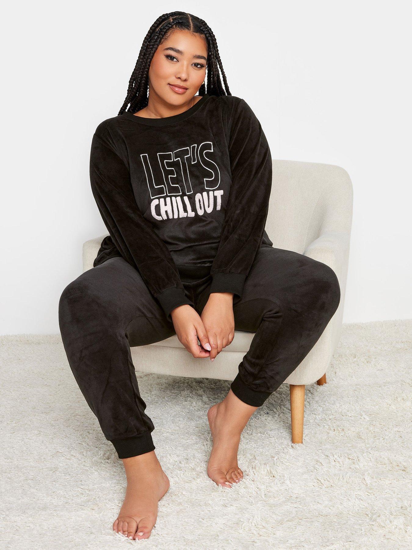 yours-lets-chill-out-fleece-lounge-set-grey