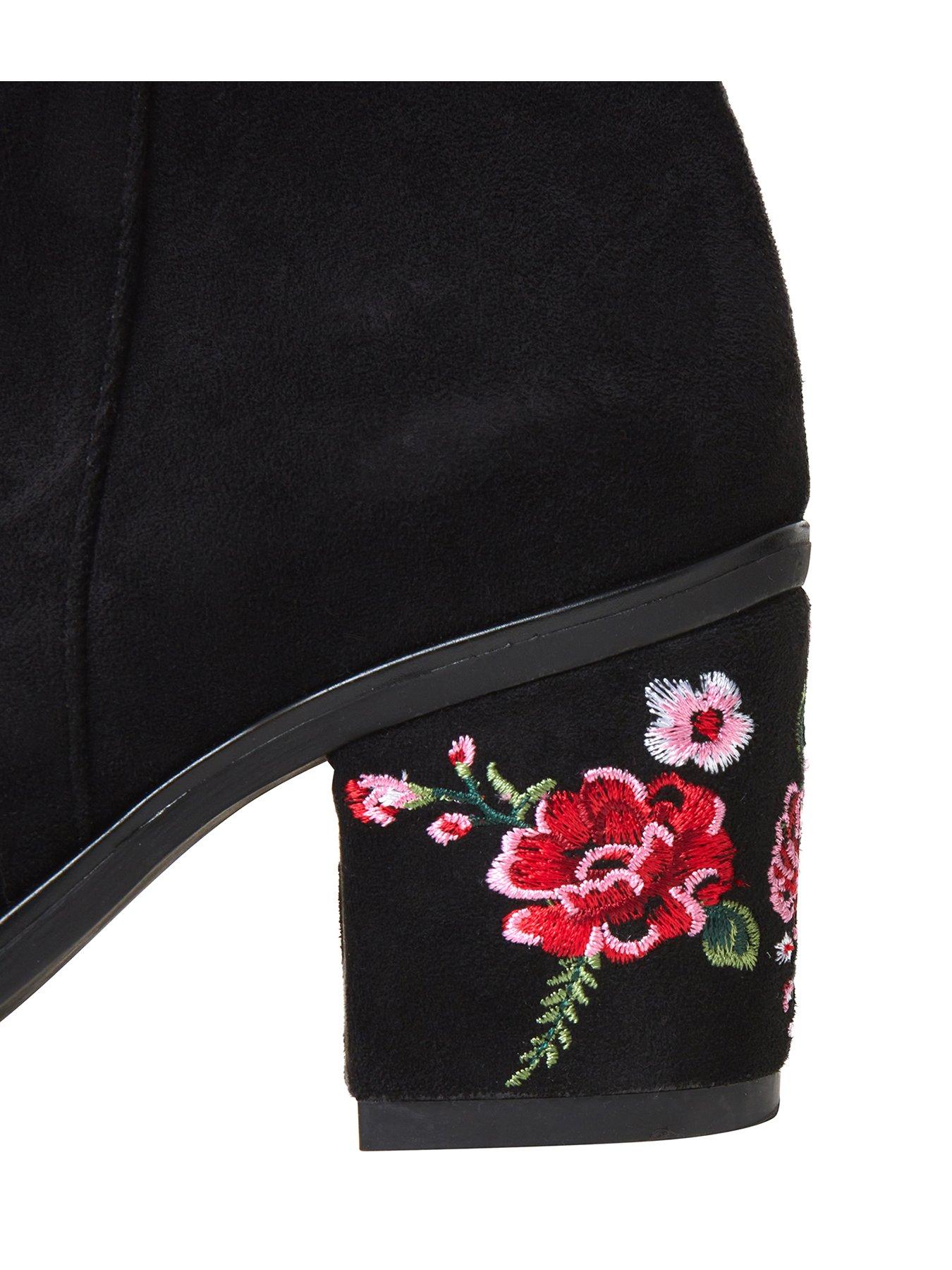 joe-browns-joe-browns-simply-striking-embroidered-boots-blackoutfit