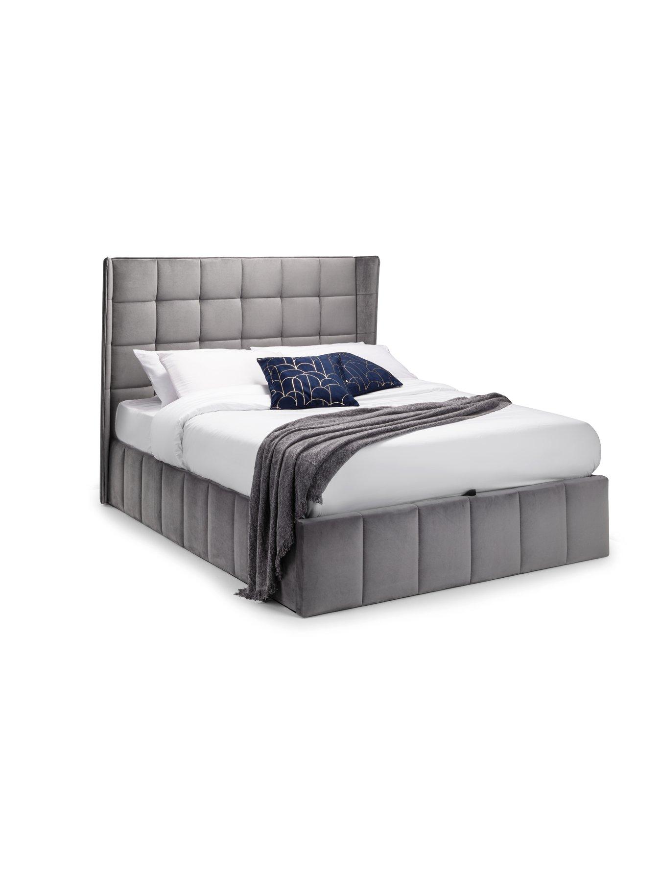 julian-bowen-gatsbynbspstorage-ottoman-bedback