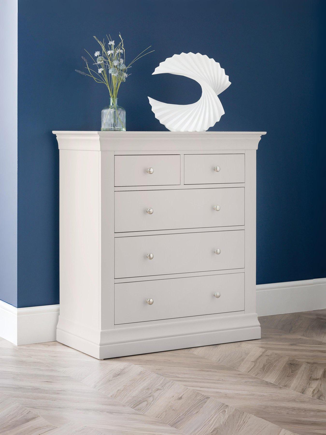 Julian Bowen Clermont Ready Assembled 3 + 2 Drawer Chest
