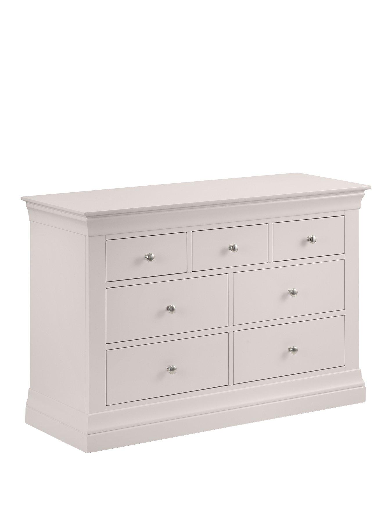 julian-bowen-clermont-ready-assembled-widenbsp4-3-drawer-chestback