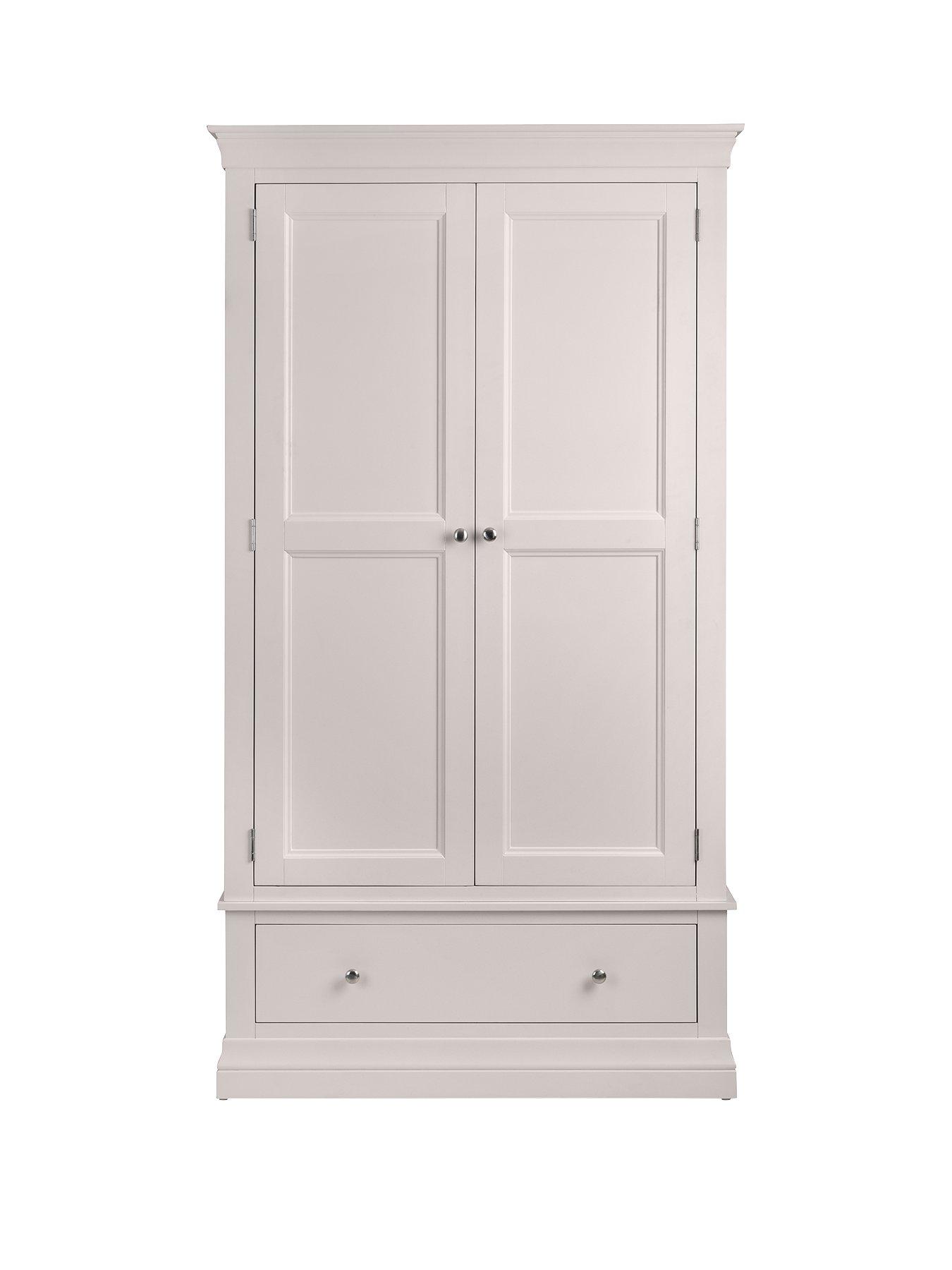 julian-bowen-clermont-2-door-1-drawer-wardrobestillFront