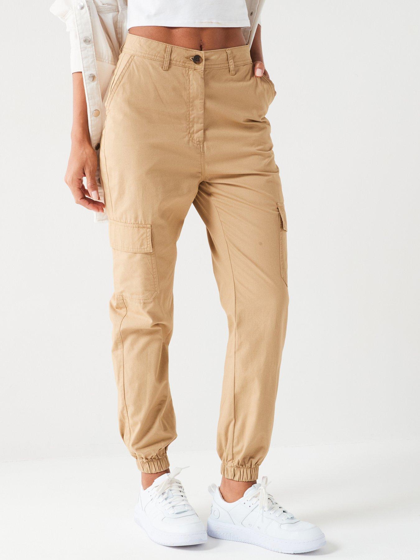 everyday-cotton-cargo-jogger-beigefront