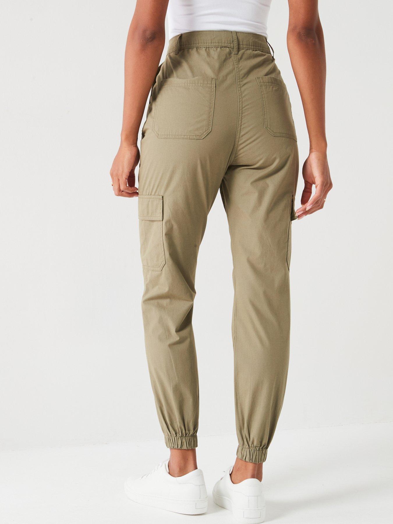 everyday-cotton-cargo-jogger-beigestillFront