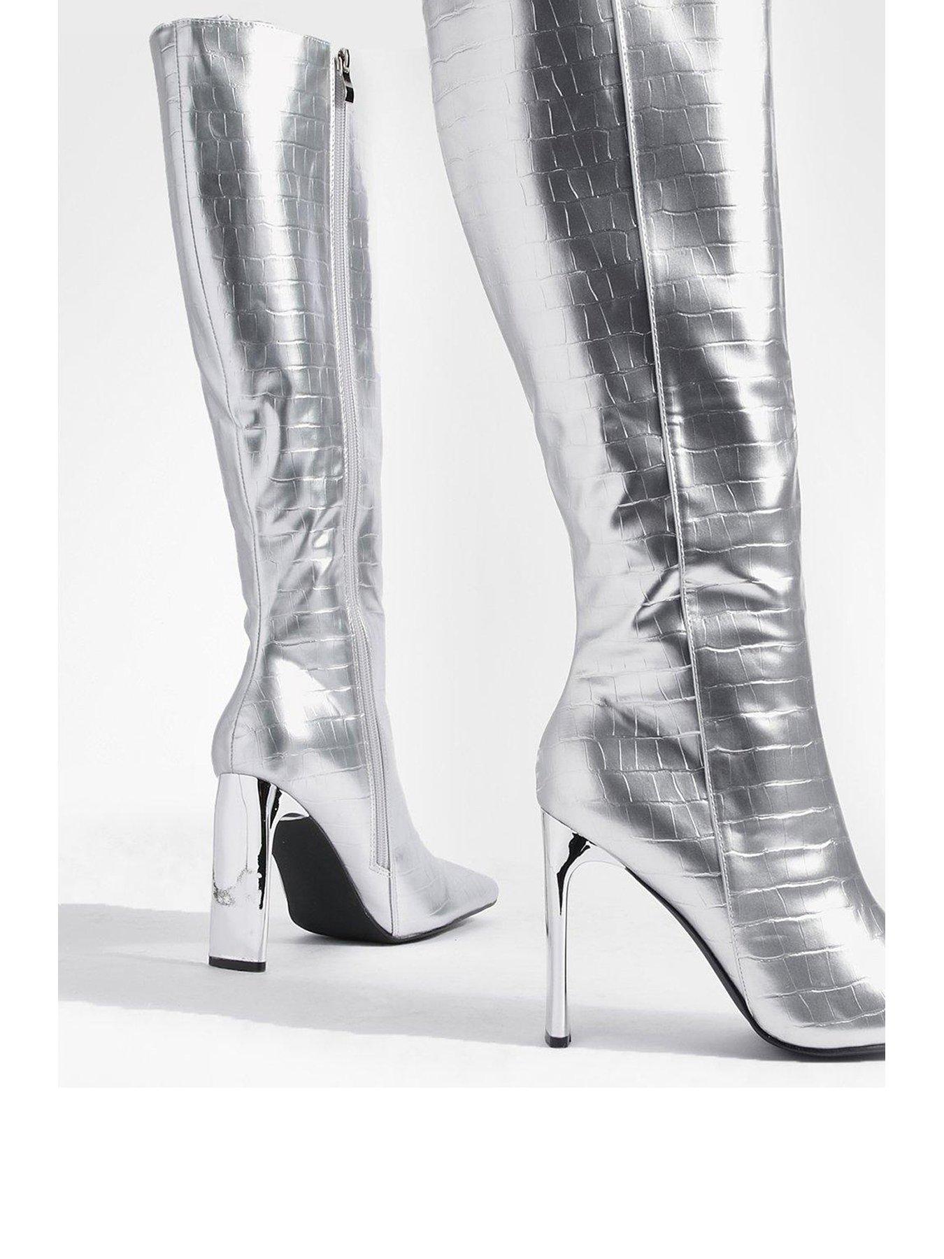 boohoo-metallic-croc-knee-high-boots-silverback