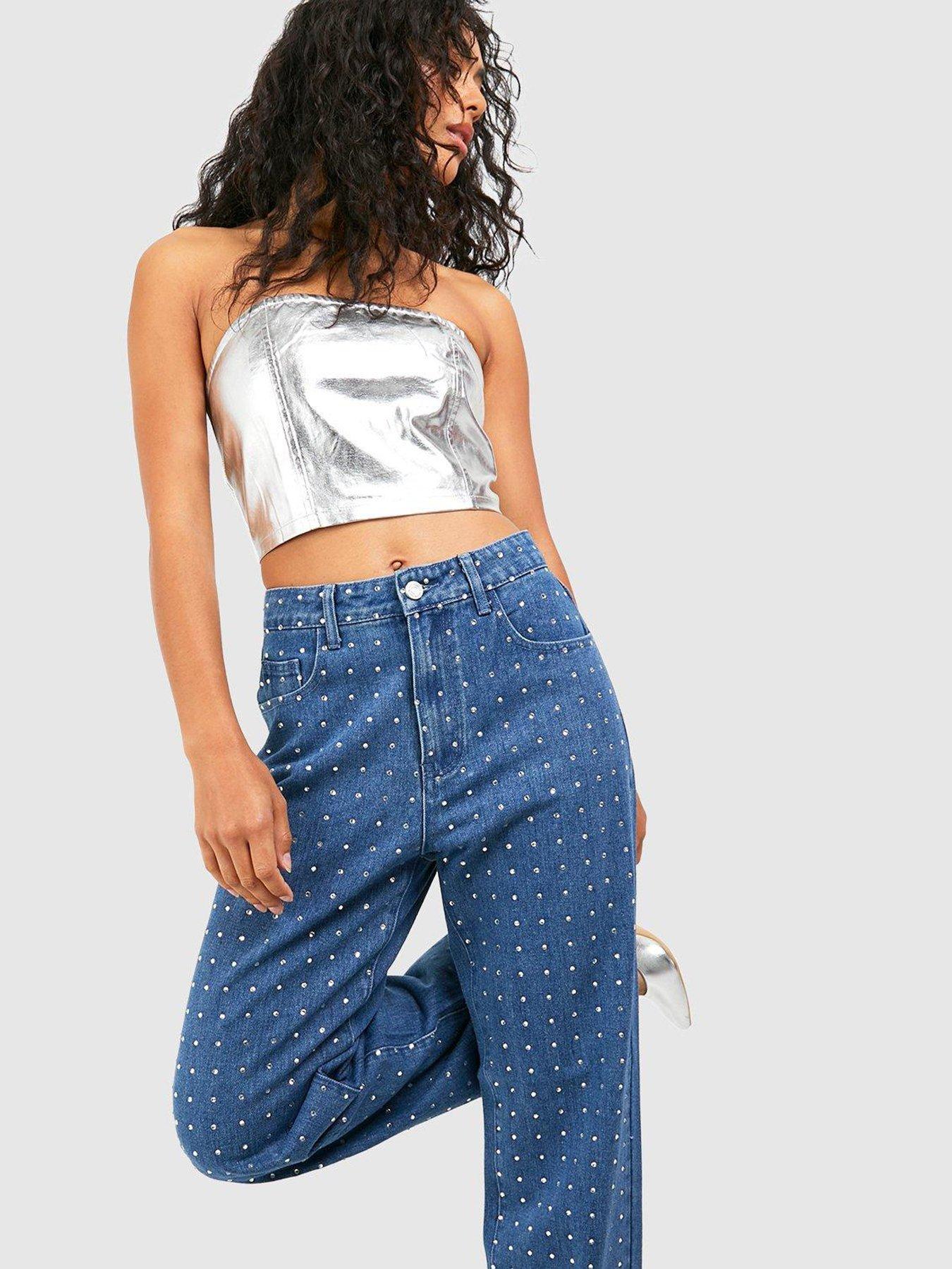 boohoo-diamante-high-waisted-mom-jeans-mid-blueoutfit