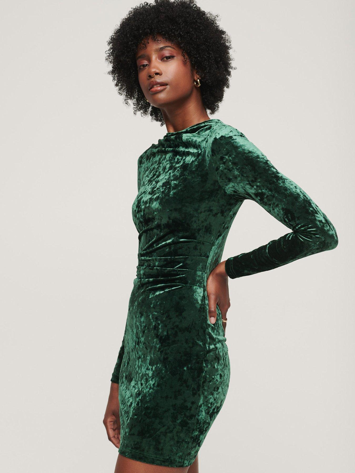 superdry-velvet-long-sleeve-mini-dress-greenoutfit