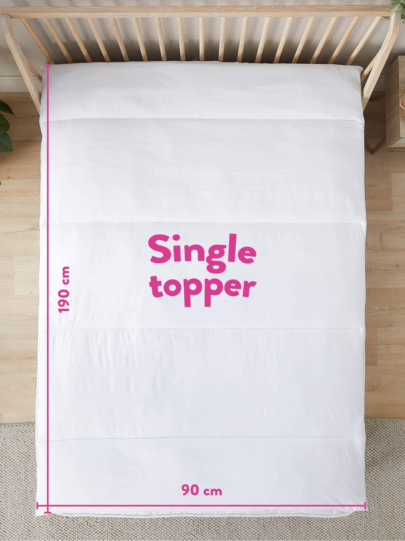 slumberdown-sleep-soundly-mattress-topper-whiteoutfit