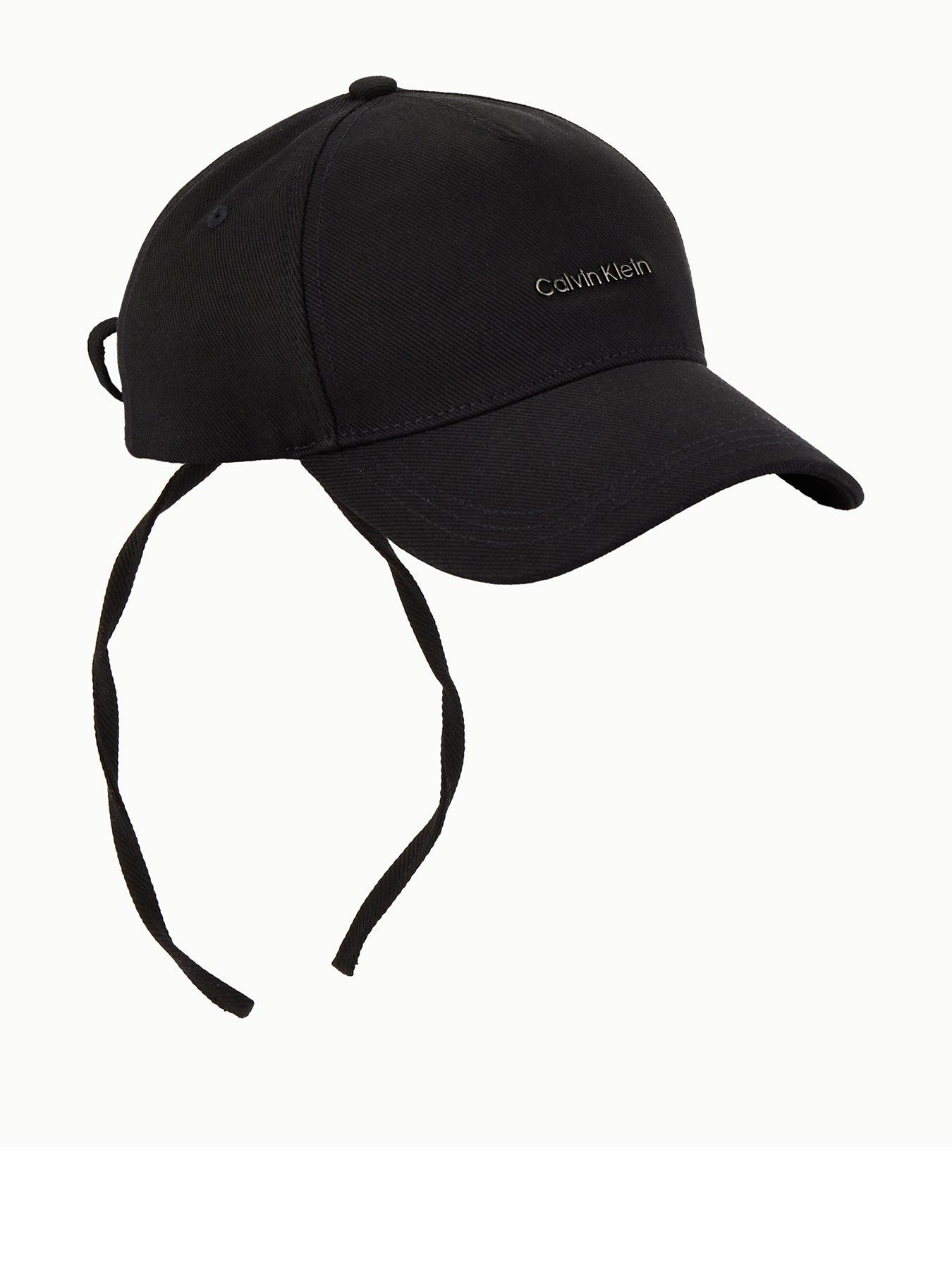 calvin-klein-metal-logo-cap-black