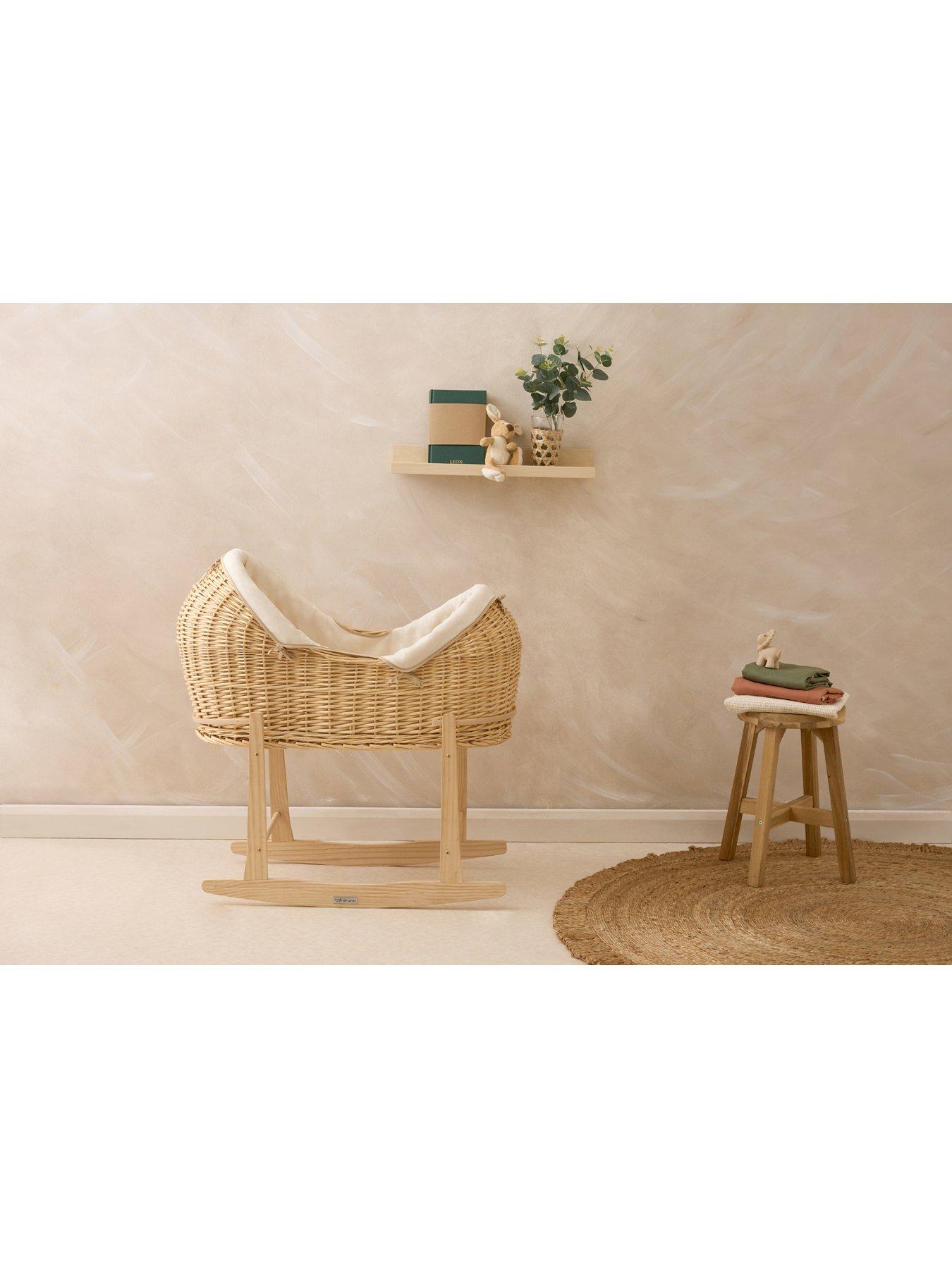 clair-de-lune-noah-pod-with-rocking-stand-cream