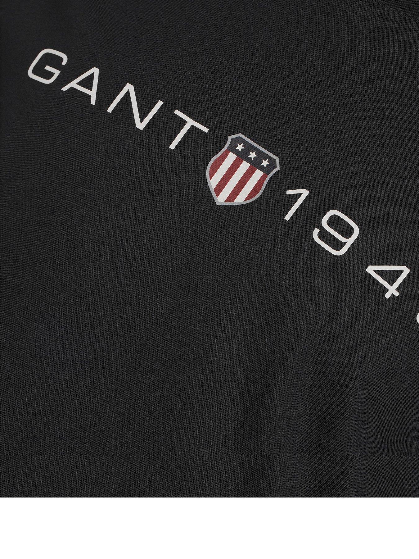 gant-printed-graphic-t-shirt-blackoutfit