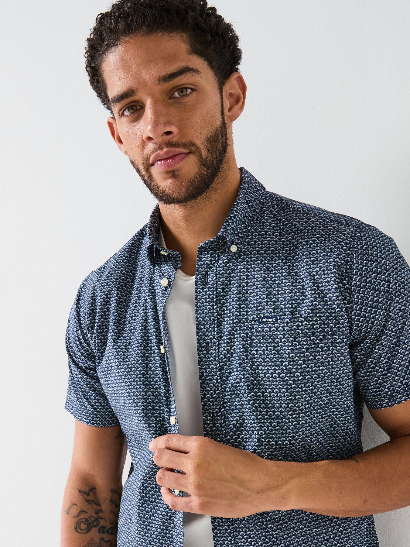 Image 5 of 6 of Barbour Barbour Short Sleeve Shell Print Tailored Fit Shirt - Navy