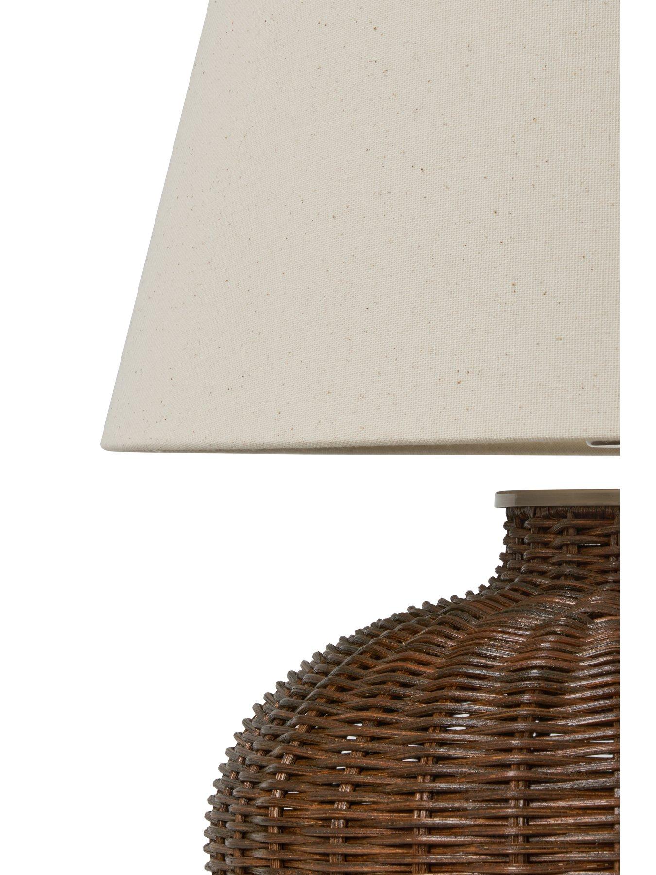 very-home-wicker-table-lampback