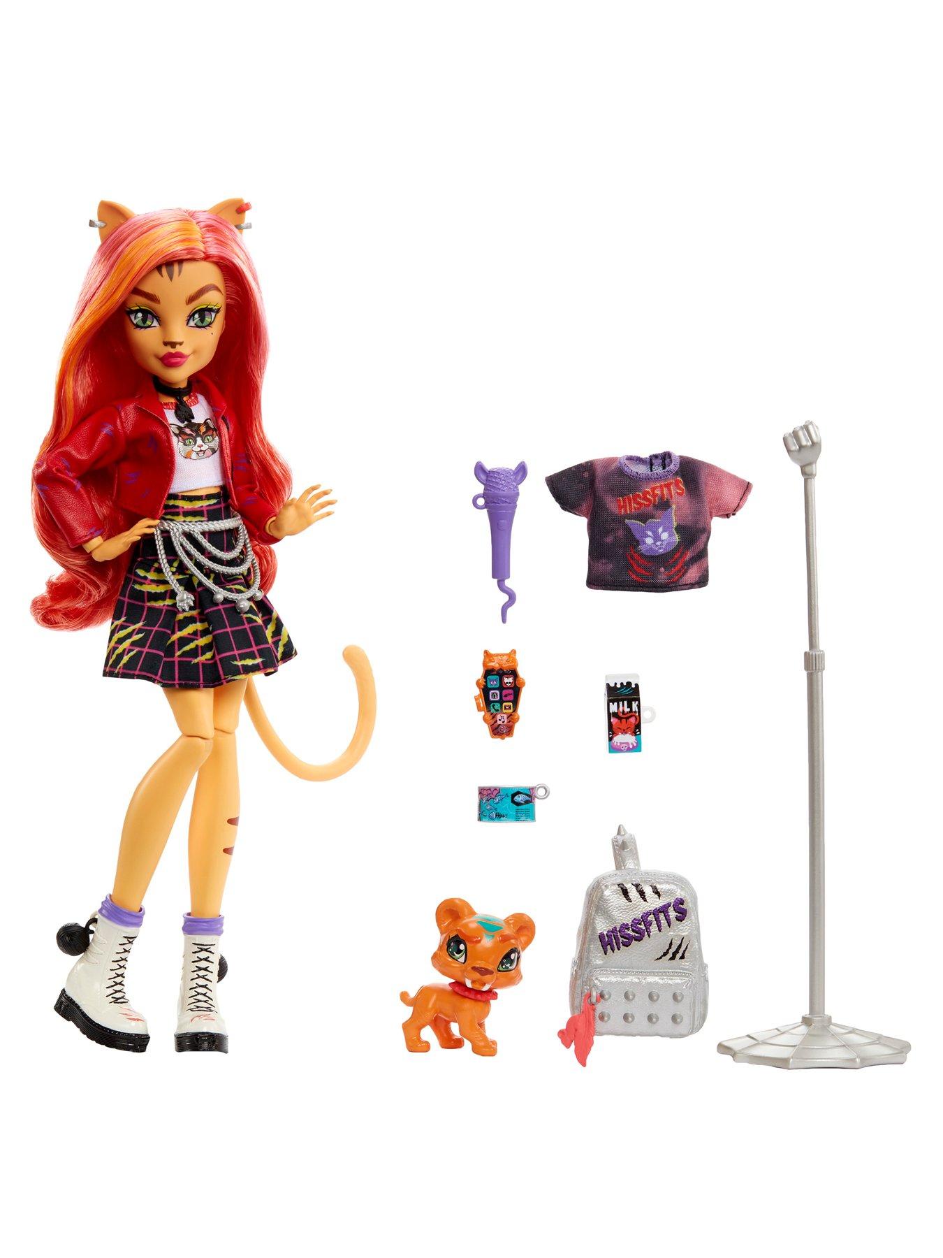 monster-high-toralei-stripe-fashion-doll-amp-accessoriesoutfit