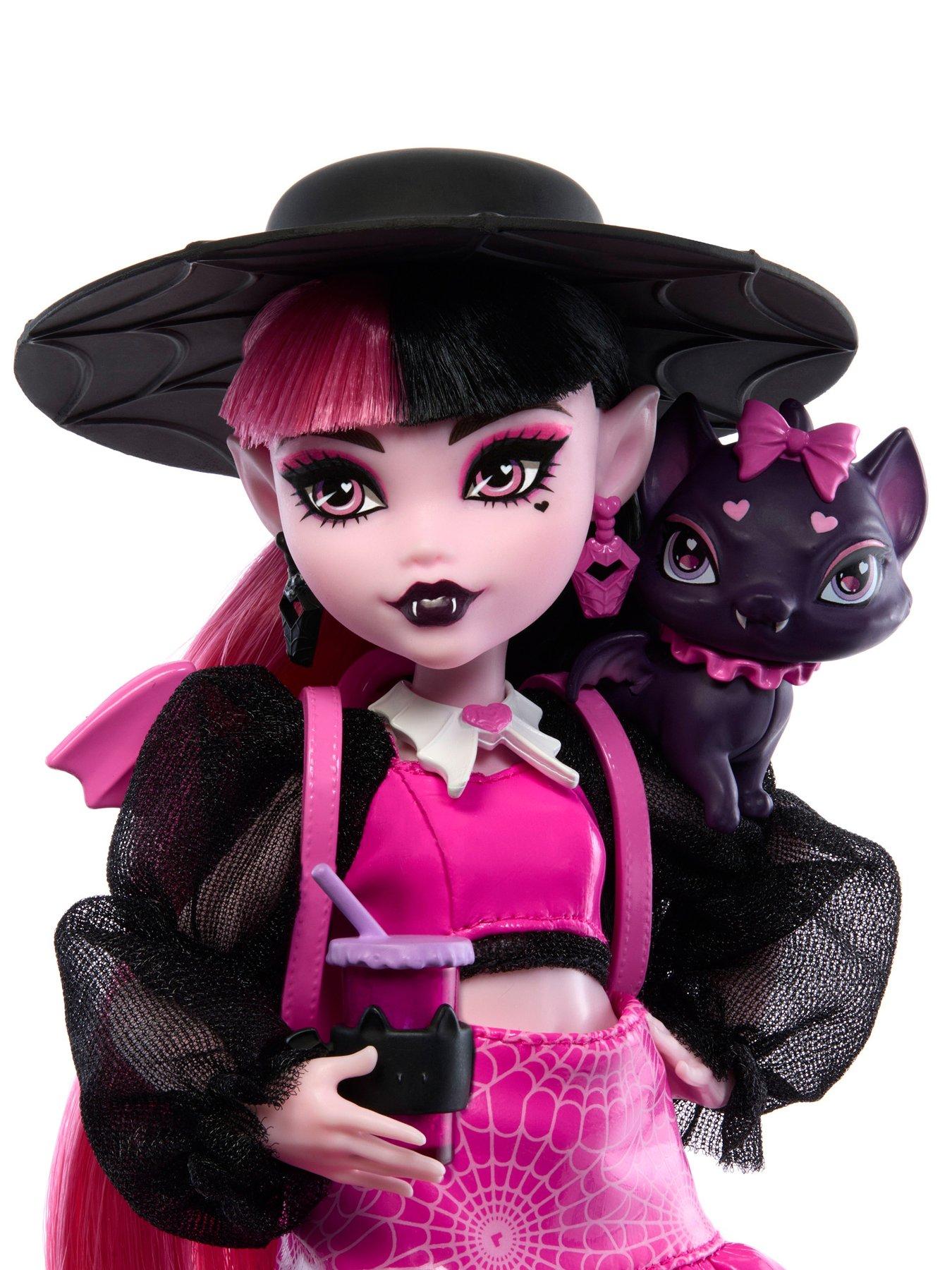 monster-high-draculaura-fashion-doll-amp-accessoriesoutfit