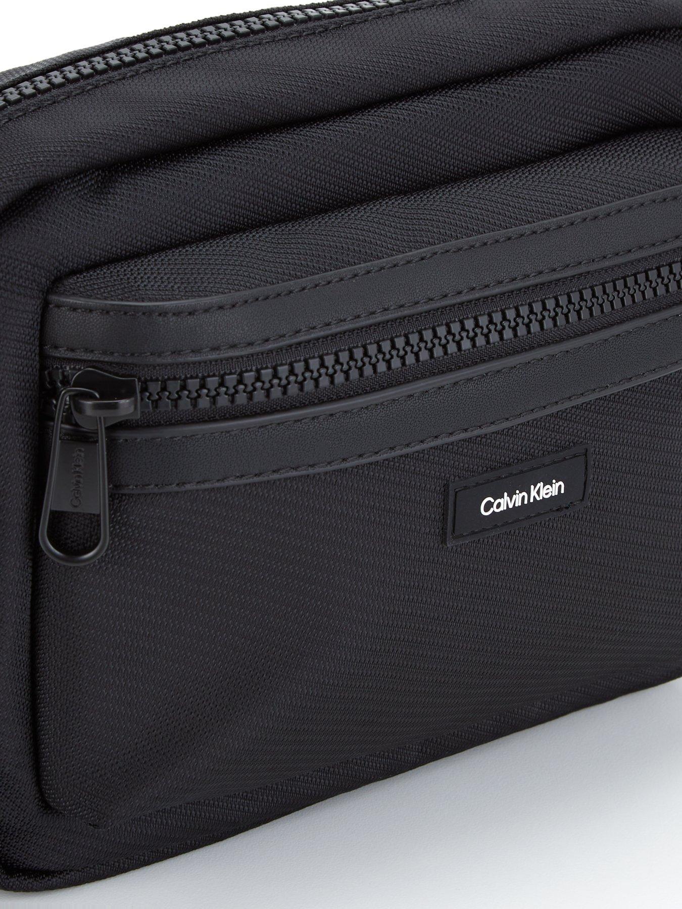 calvin-klein-calvin-klein-ck-essential-camera-bagoutfit