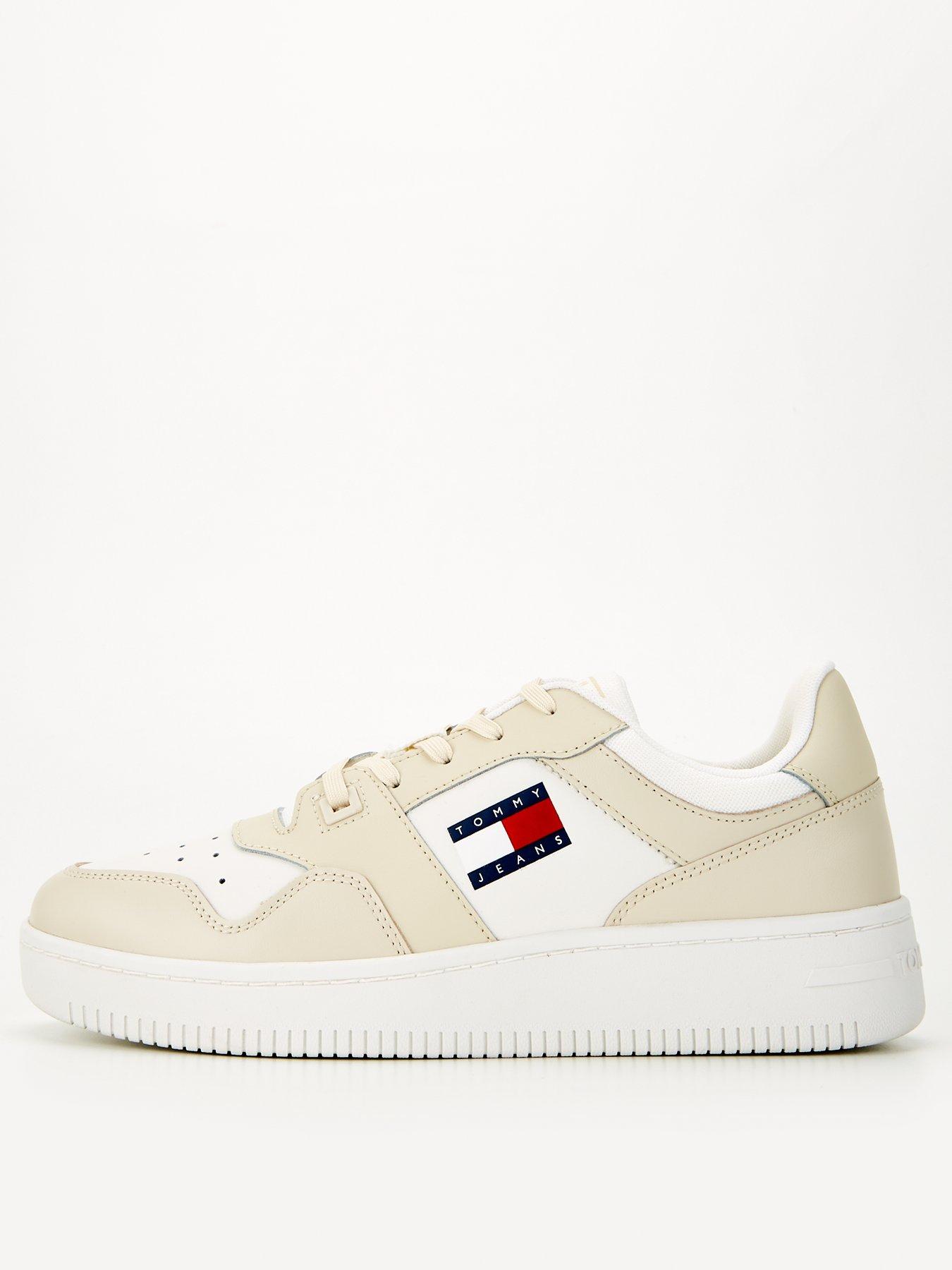 tommy-jeans-retro-basket-trainer-cream