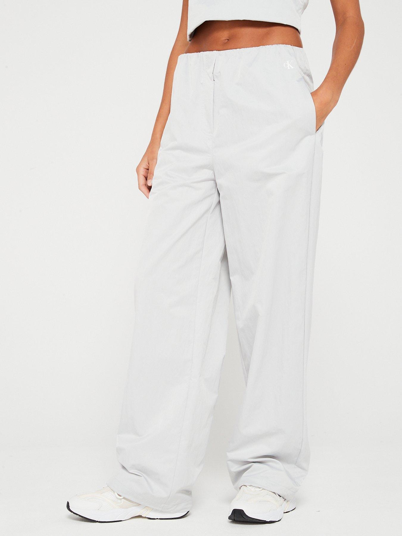 calvin-klein-jeans-crinkle-parachute-pant-greyfront