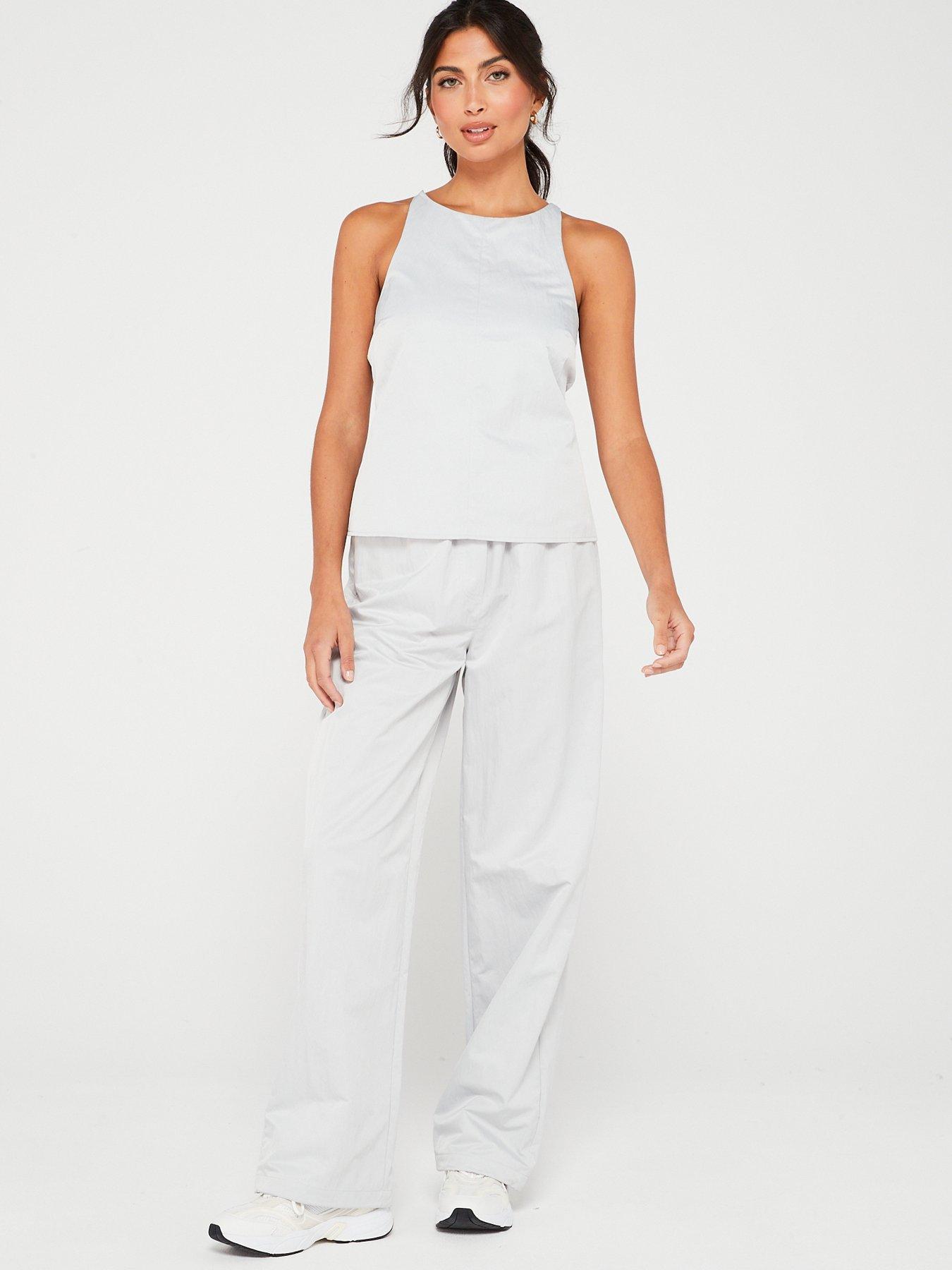 calvin-klein-jeans-crinkle-parachute-pant-greyback