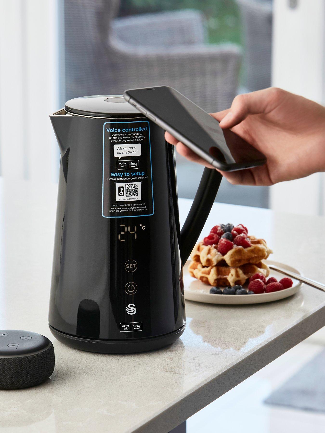 Image 4 of 6 of Swan Alexa 1.5-Litre Smart Kettle