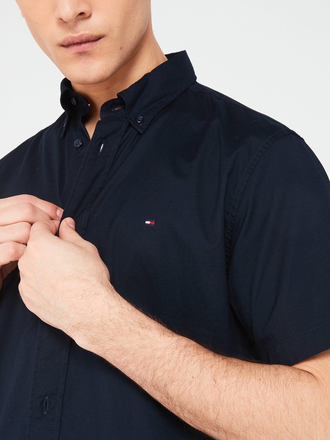 tommy-hilfiger-flex-poplin-regular-fit-short-sleeve-shirt-navyoutfit