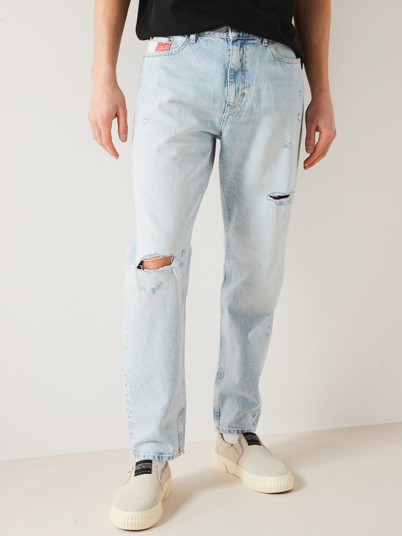 tommy-jeans-tommy-jeans-isaac-relaxed-fitnbsptaperednbsparchive-jean-light-wash