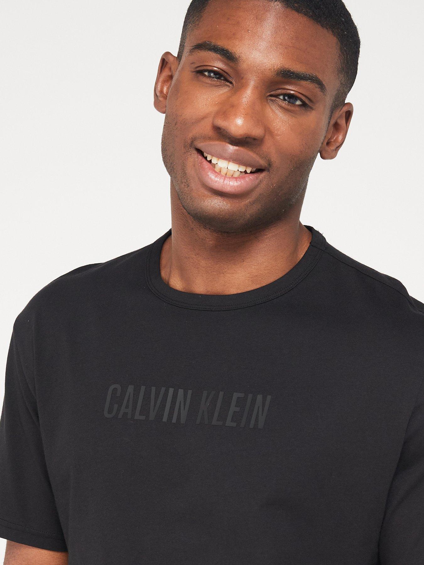 calvin-klein-loungewear-crew-neck-t-shirt-whiteoutfit