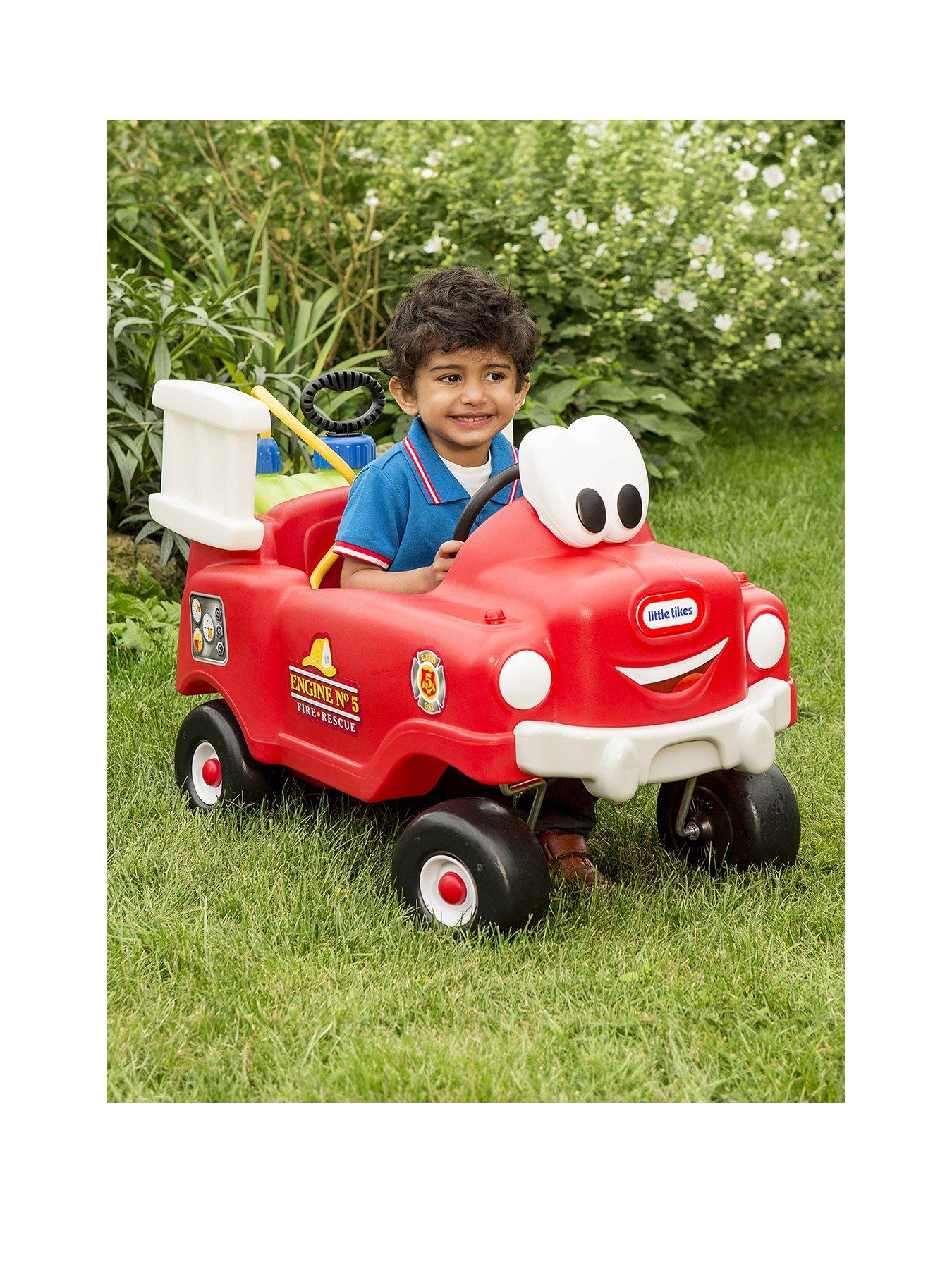 little-tikes-spray-rescue-fire-truck