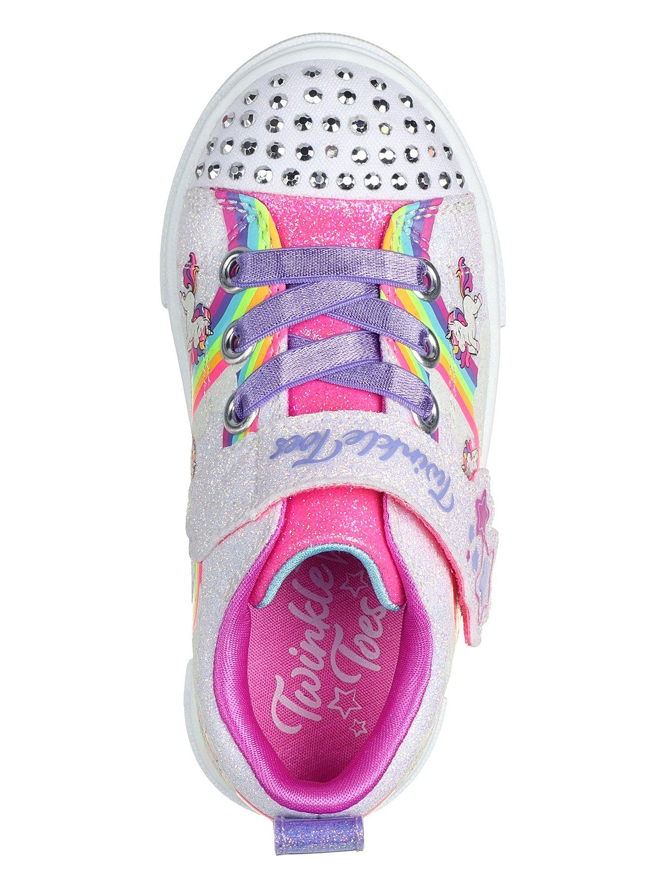 skechers-skechers-toddler-princess-wishes-lighted-traineroutfit