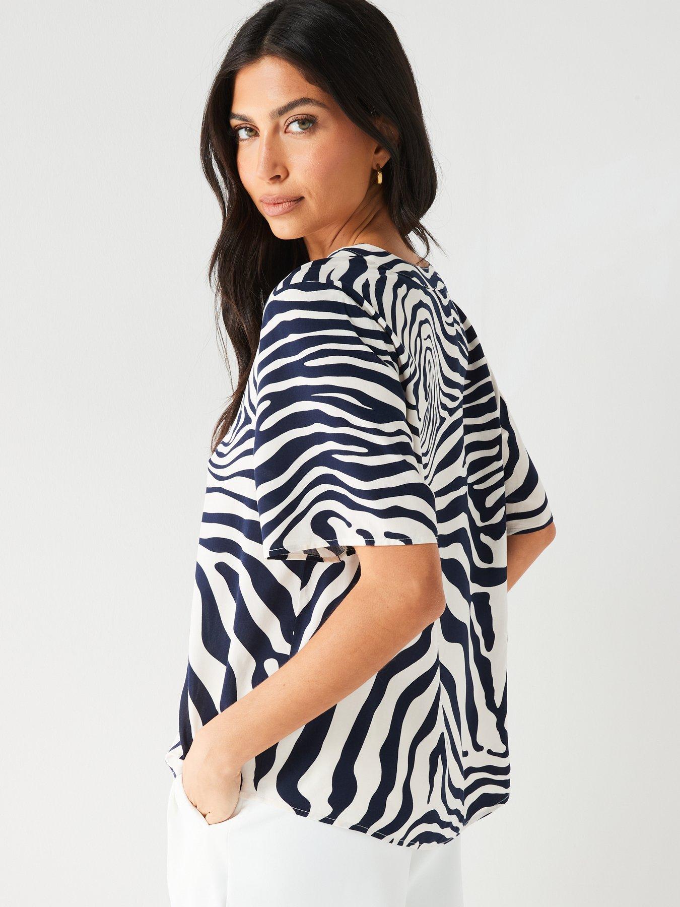 everyday-short-sleeve-notch-neck-zebra-print-shirt-blackwhitestillFront