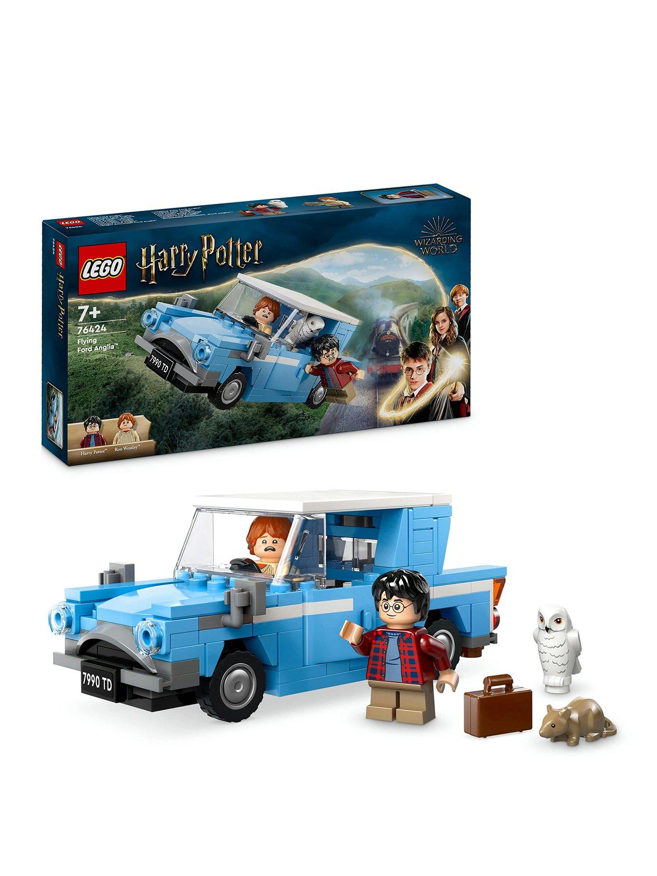 Image of LEGO Harry Potter Flying Ford Anglia Car Toy 76424
