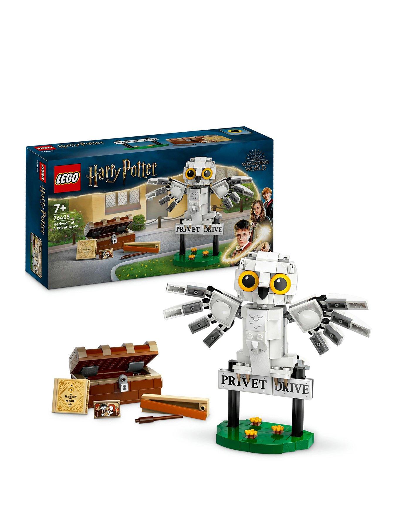 Image 1 of 7 of LEGO Harry Potter Hedwig at 4 Privet Drive Set 76425
