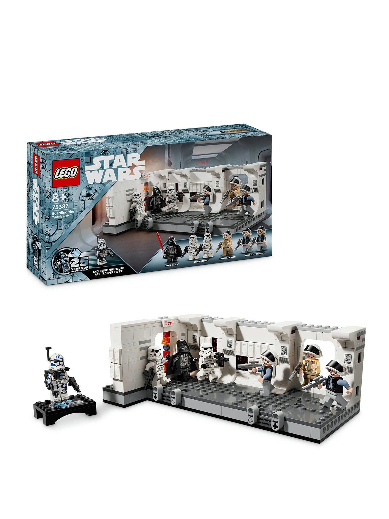Image of LEGO Star Wars Star Wars Boarding the Tantive IV 75387