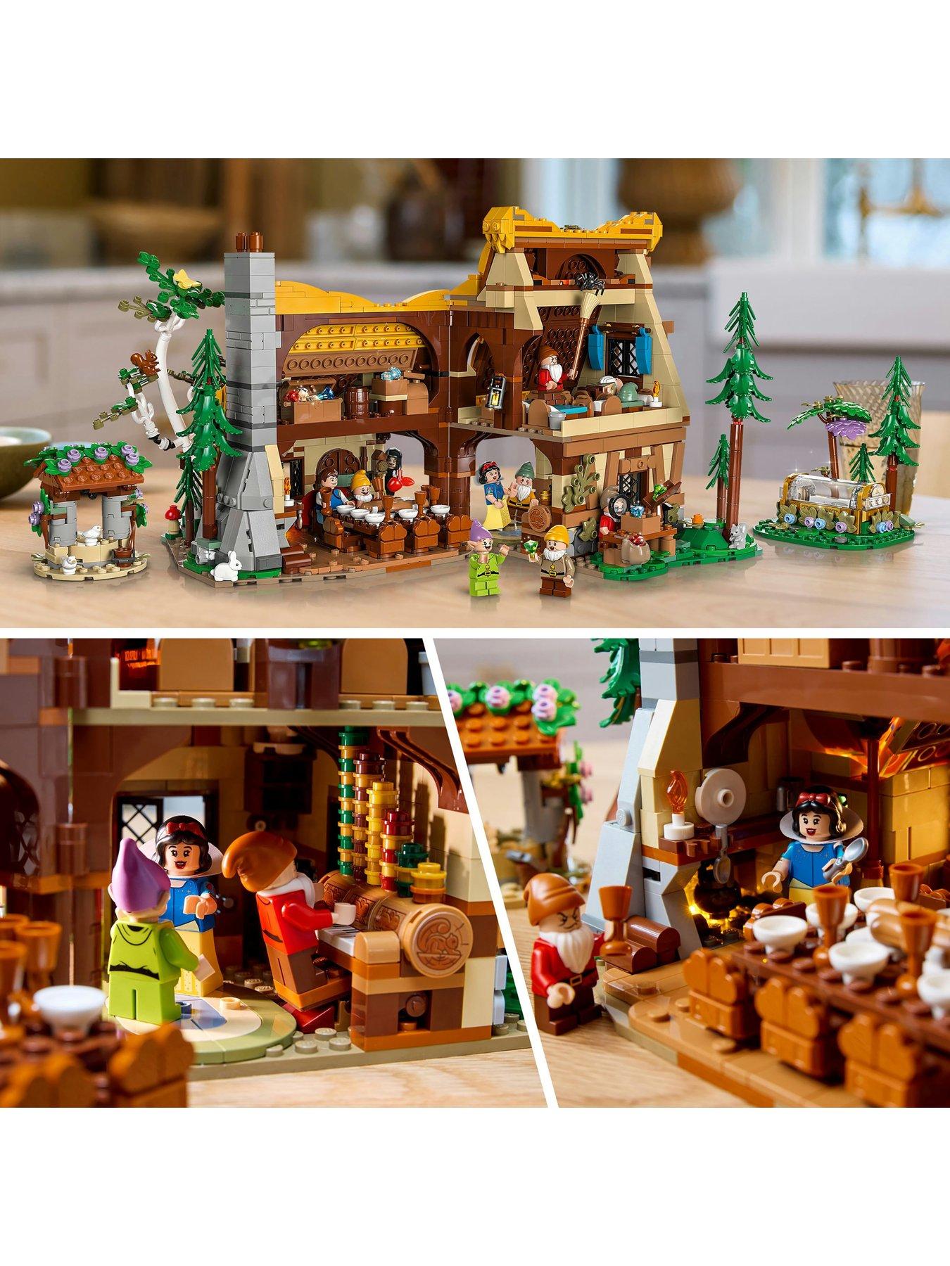 lego-disney-snow-white-and-the-seven-dwarfsrsquo-cottage-43242back