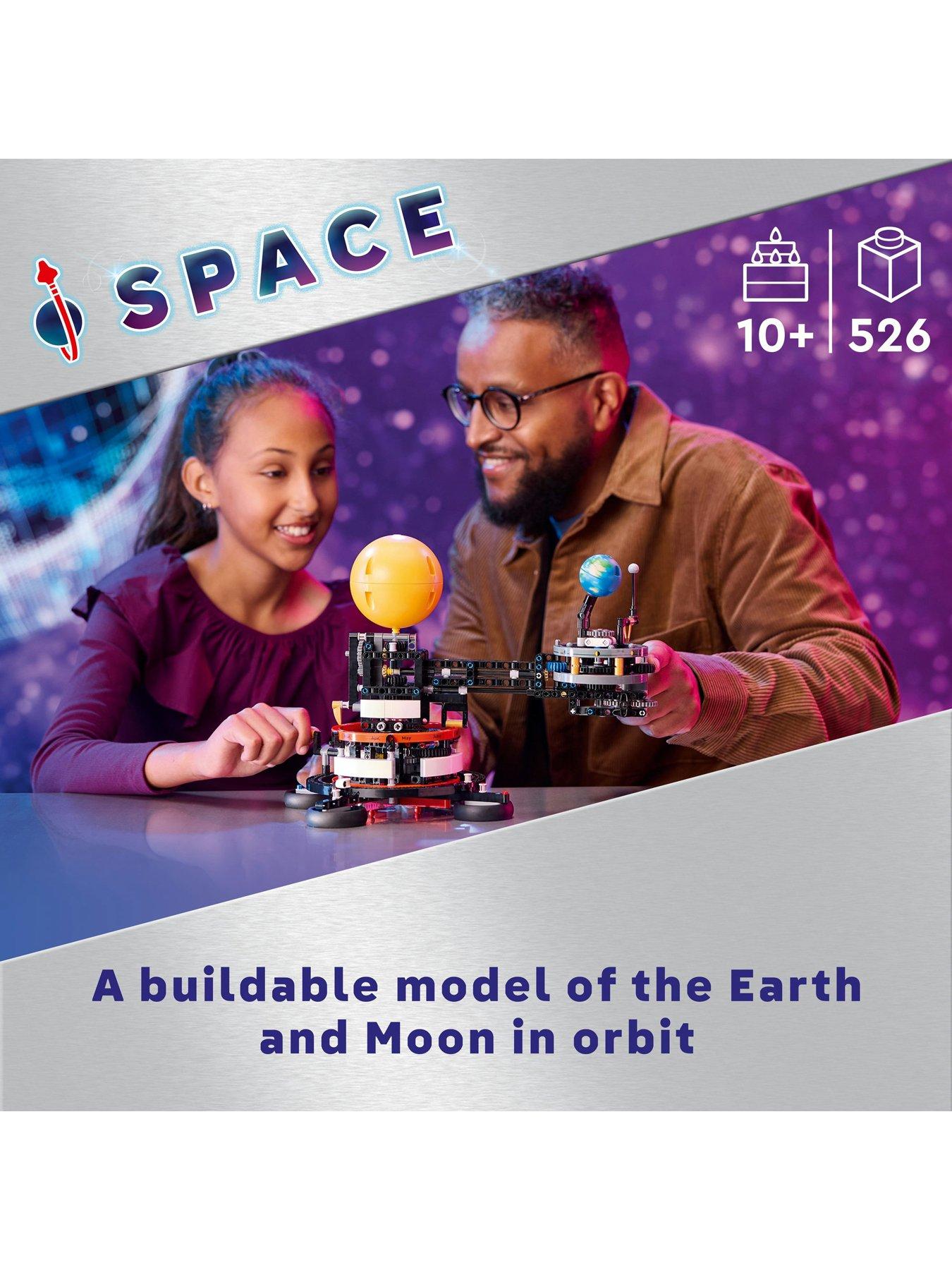 Image 2 of 8 of LEGO Technic Planet Earth and Moon in Orbit 42179