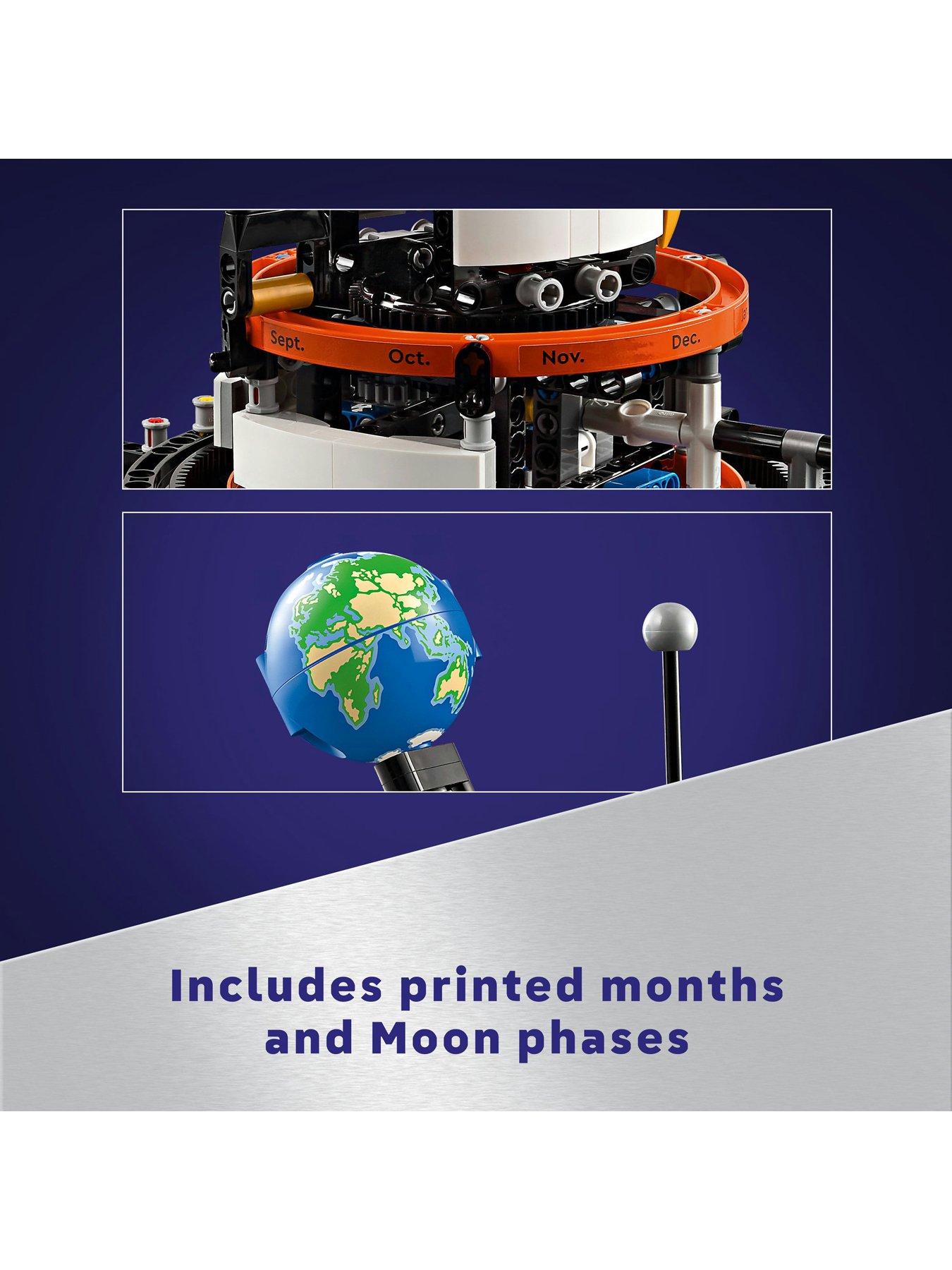 Image 5 of 8 of LEGO Technic Planet Earth and Moon in Orbit 42179
