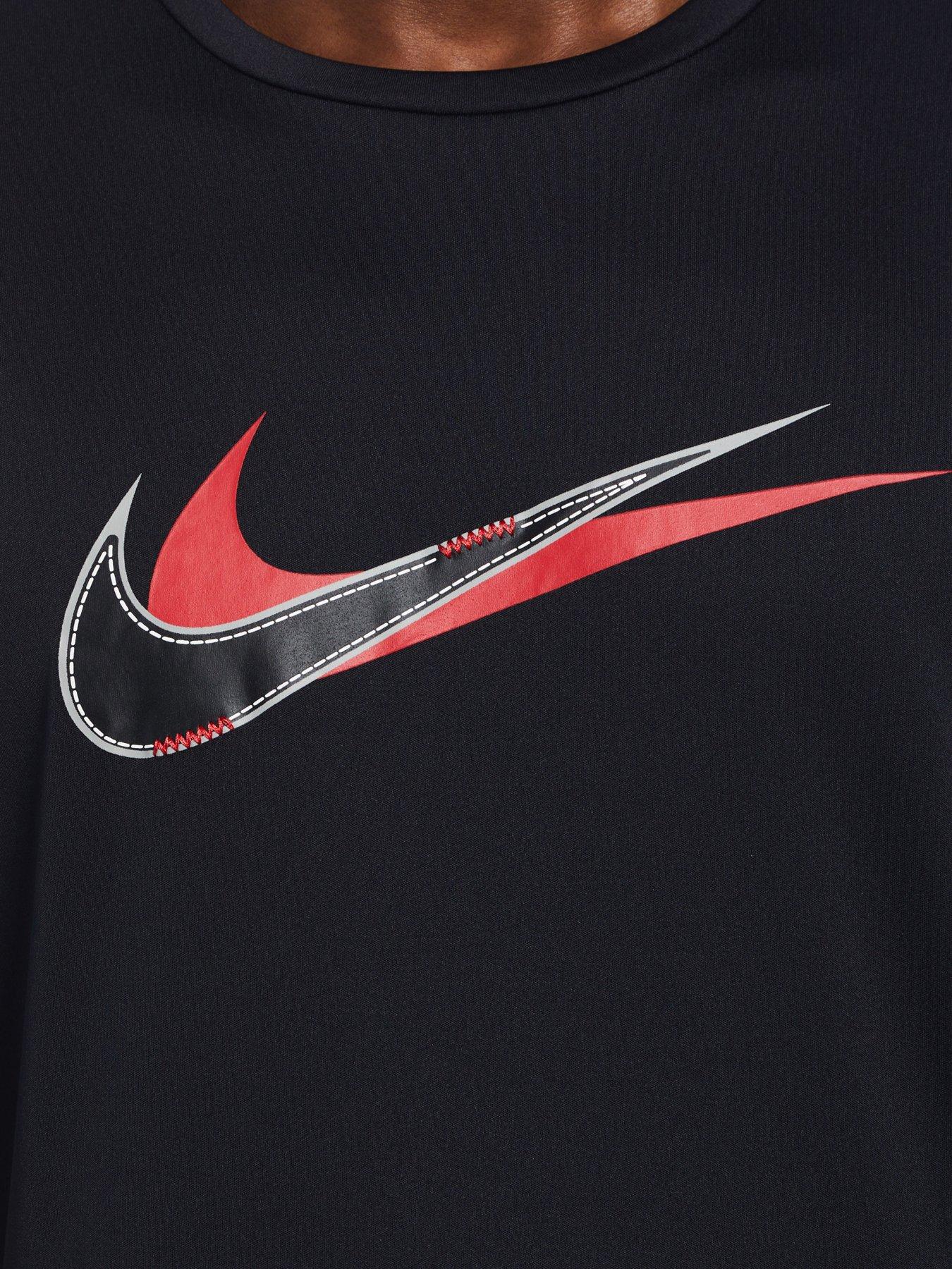 nike-mens-stacked-swoosh-icon-short-sleeve-hydroguard-blackoutfit