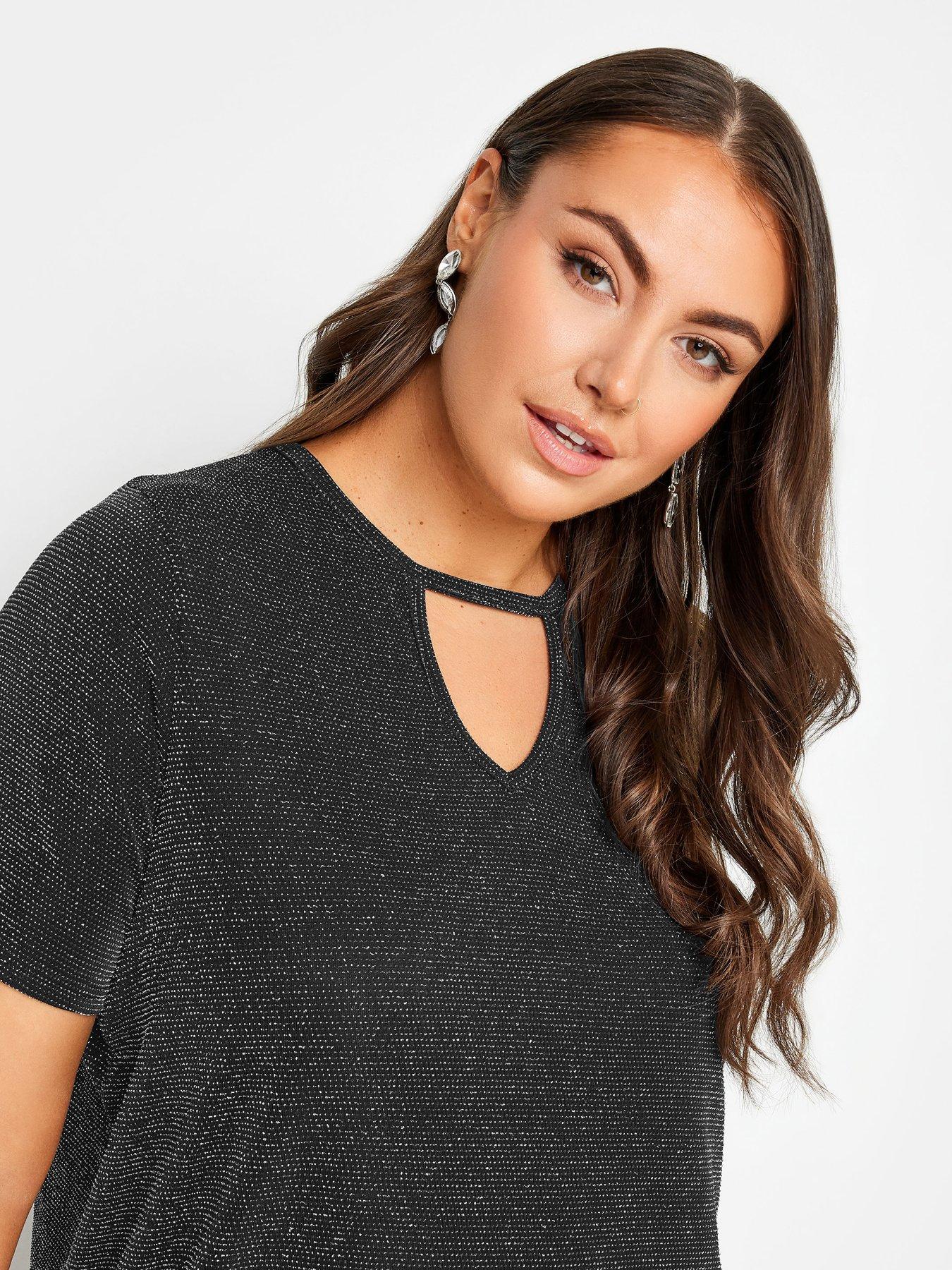 yours-yours-cut-out-neck-tee-black-amp-silveroutfit