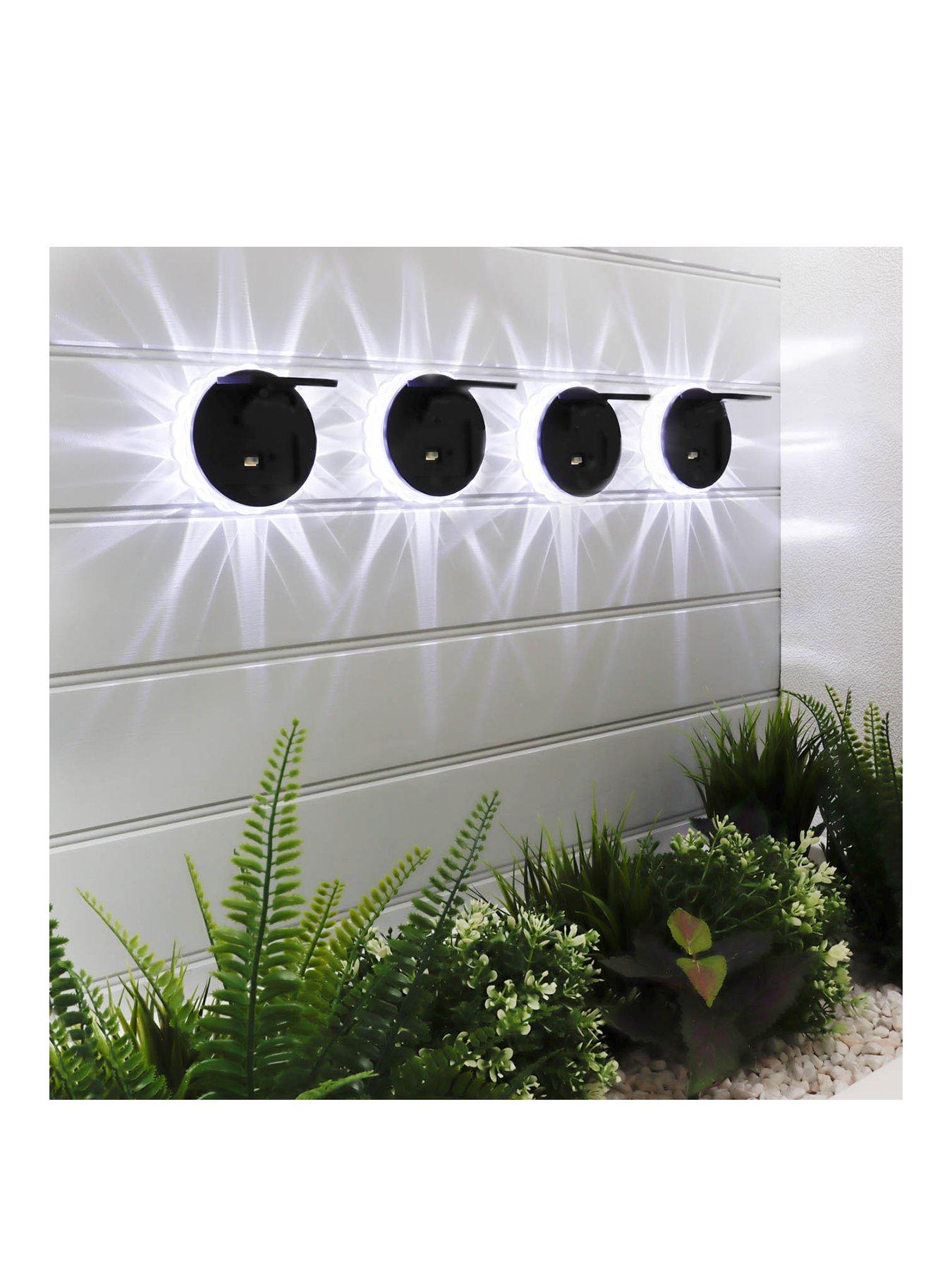 streetwize-solar-fence-star-wall-light-pack-of-4stillFront