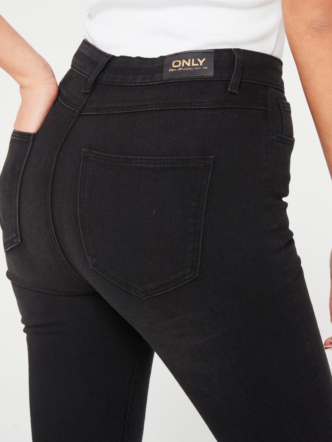 only-high-waist-skinny-jean-blackoutfit