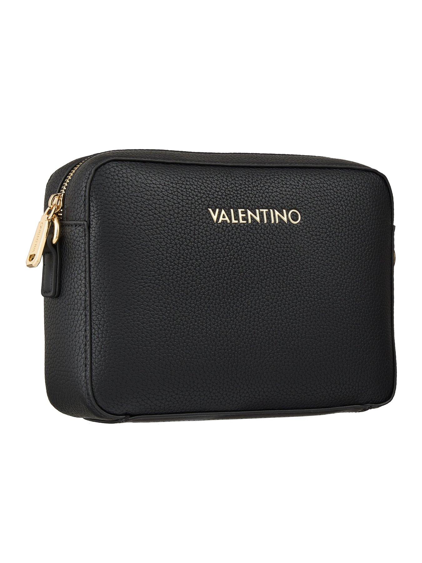 valentino-alexia-camera-crossbody-bagoutfit