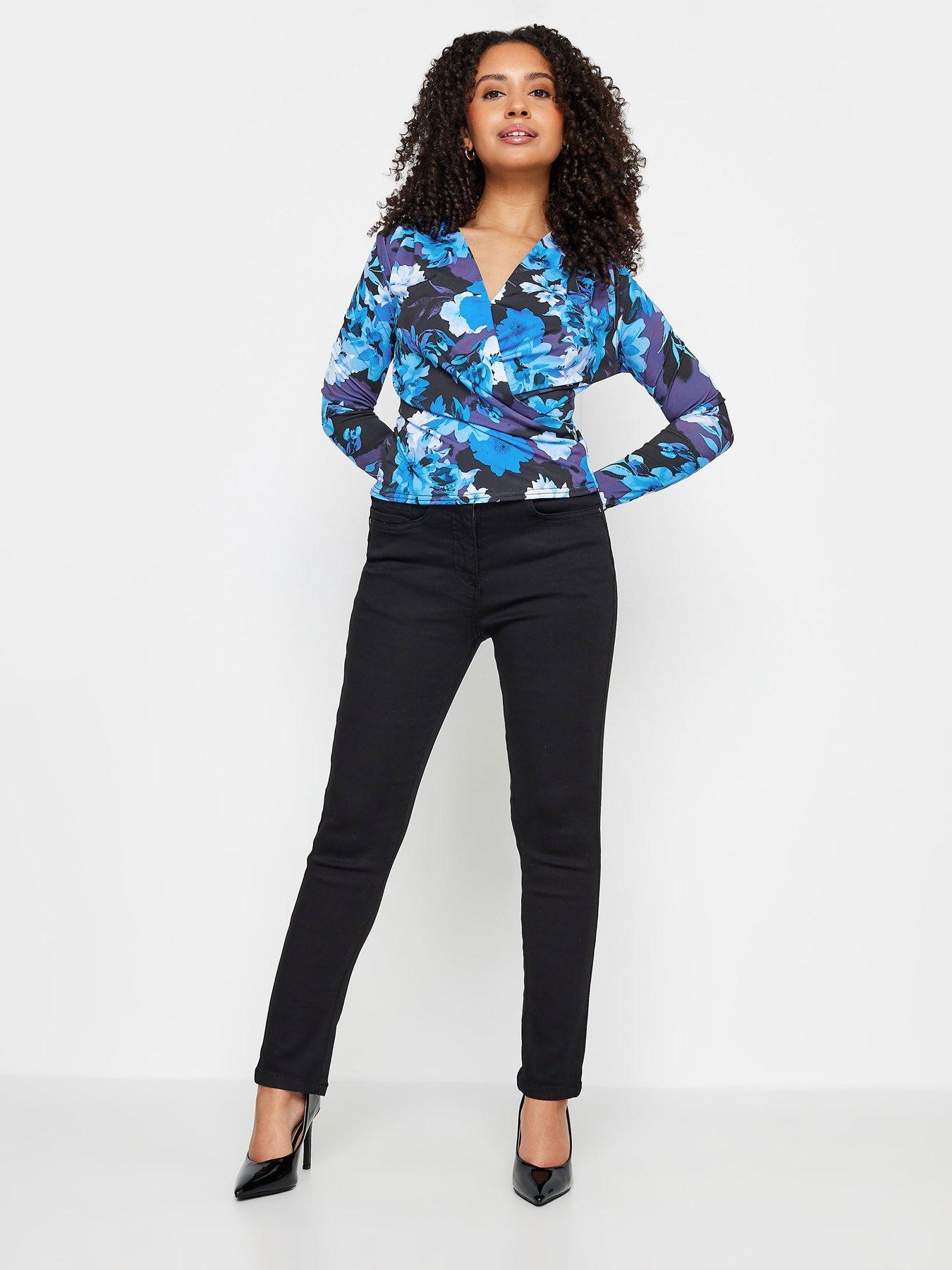 mco-petite-petite-blue-floral-wrap-long-sleeve-topback