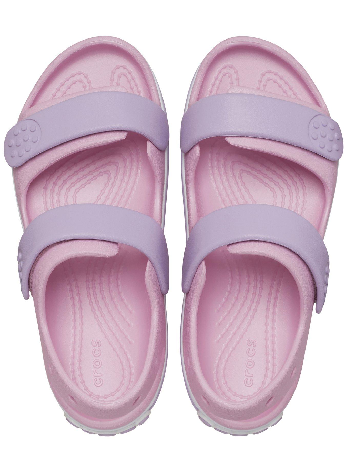 crocs-crocs-ballerinalavender-crocband-cruiser-sandaloutfit