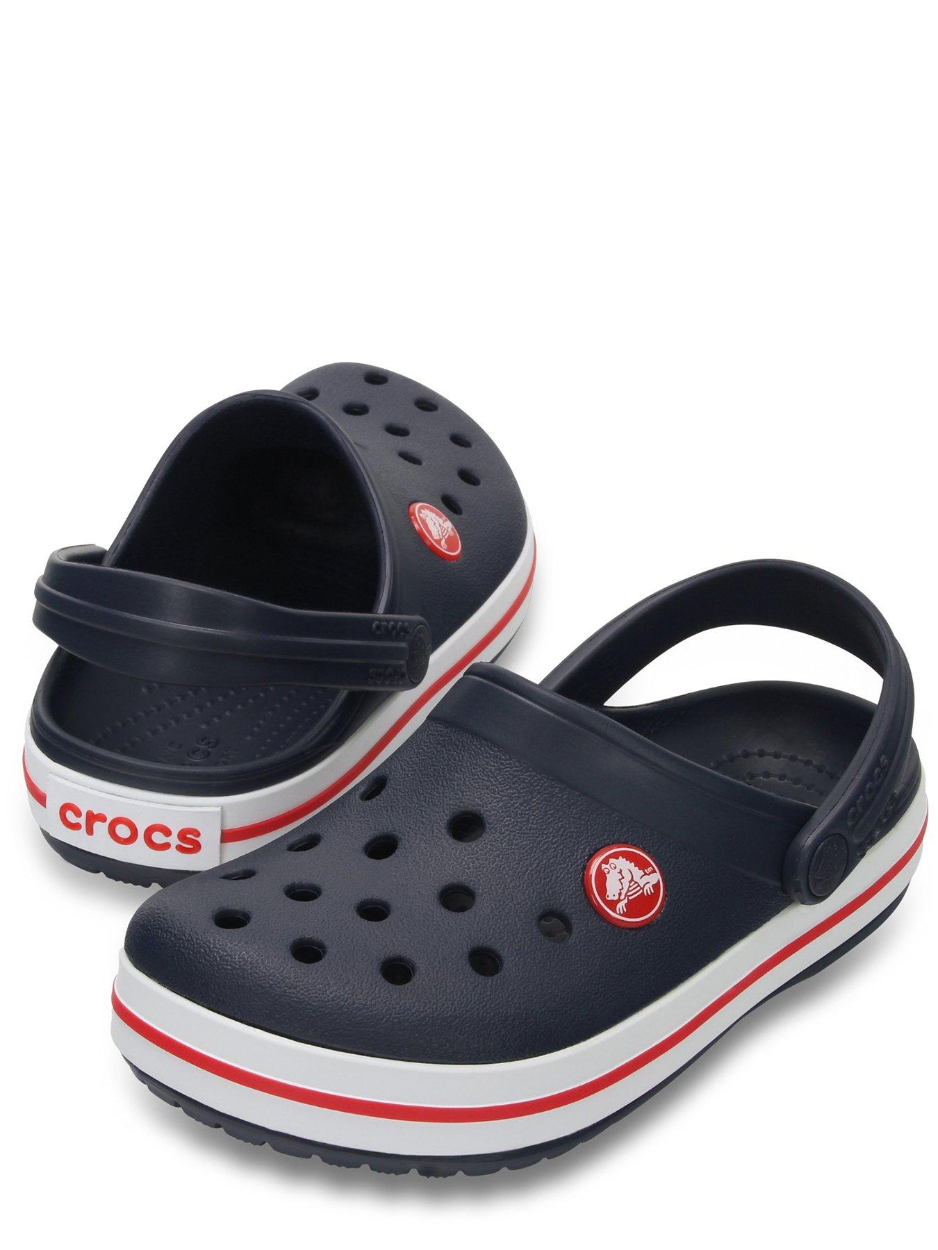 crocs-crocs-navyred-crocband-clogstillFront