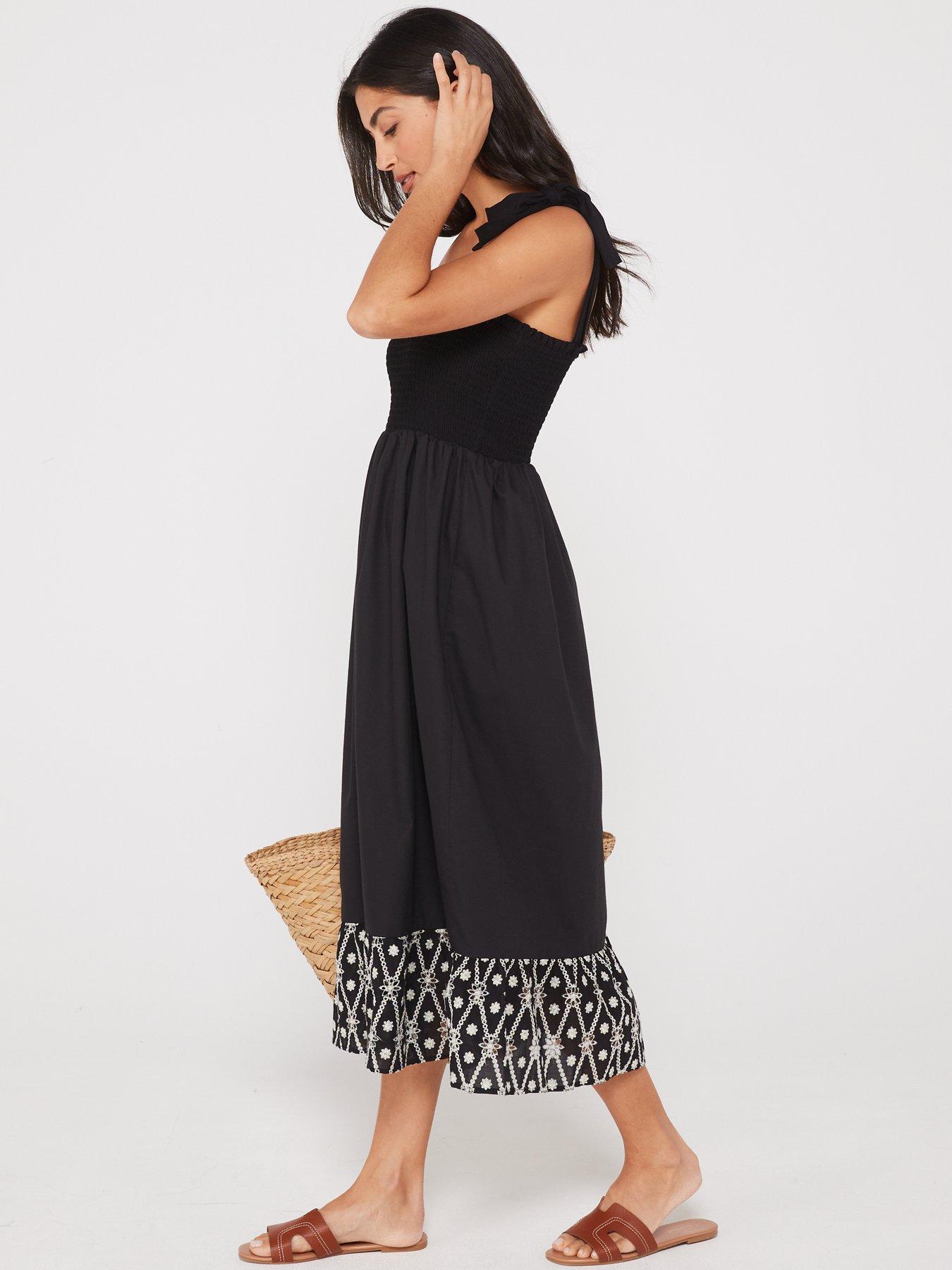 v-by-very-embroidered-hem-maxi-dress-blackback