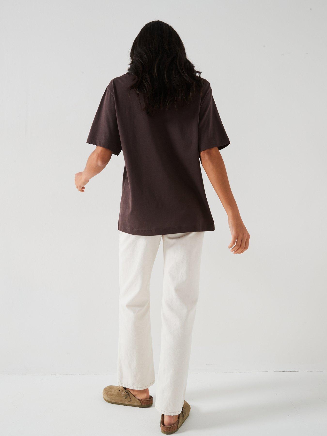 everyday-oversized-graphic-t-shirt-browndetail