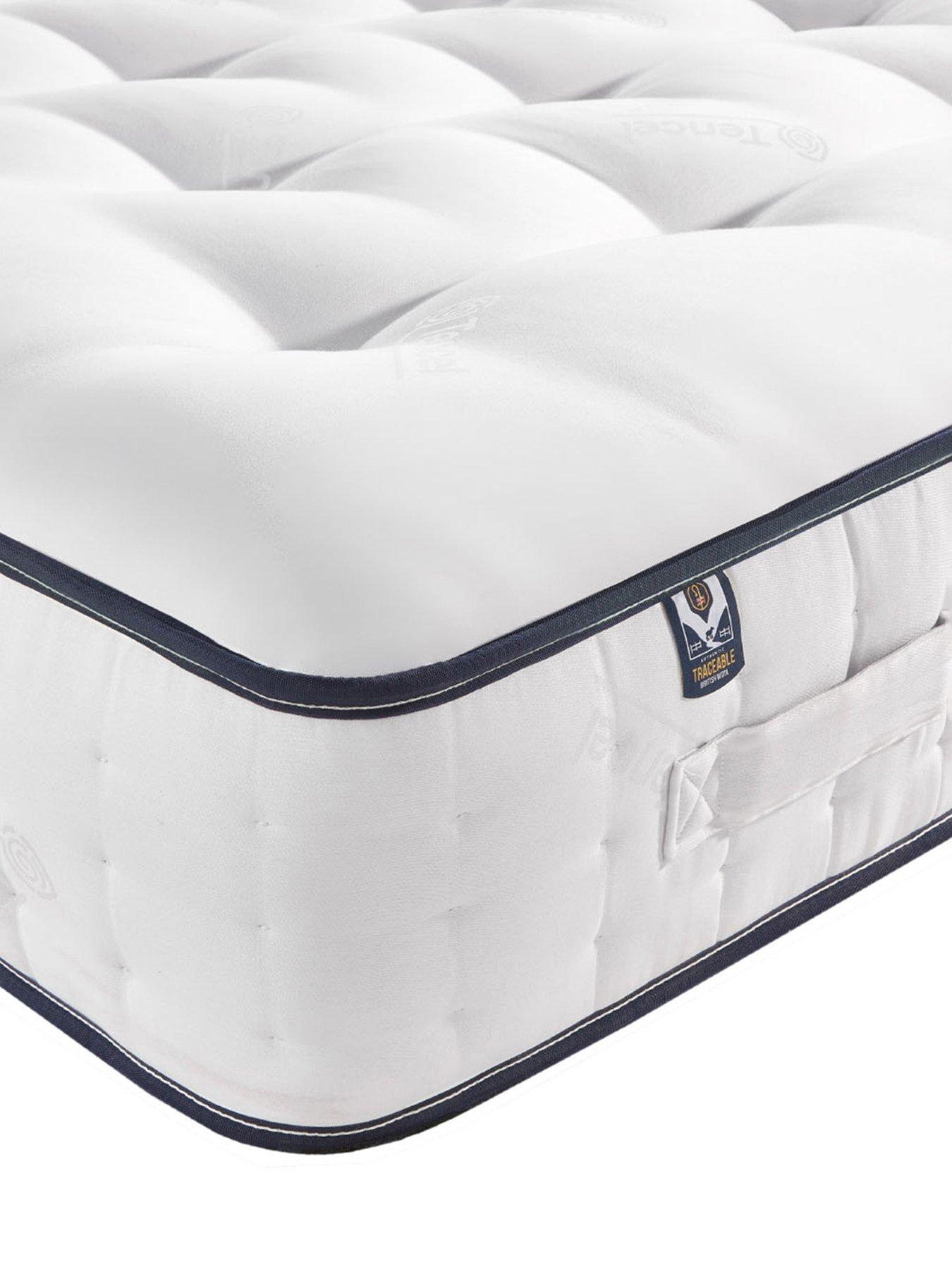 Image 3 of 8 of Silentnight British Wool 2400 Pocket Mattress - Medium firmness